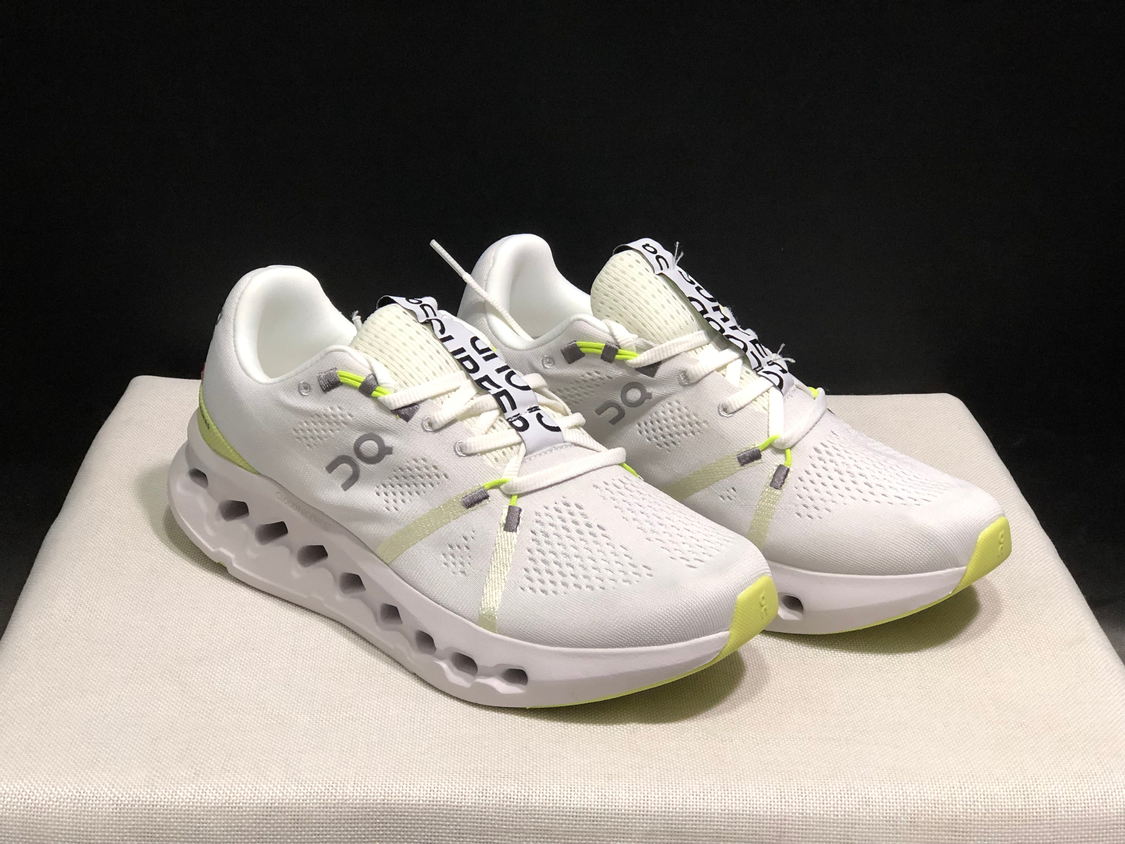 On Running Cloudsurfer Training Anti-Slip Running Shoes Ivory White