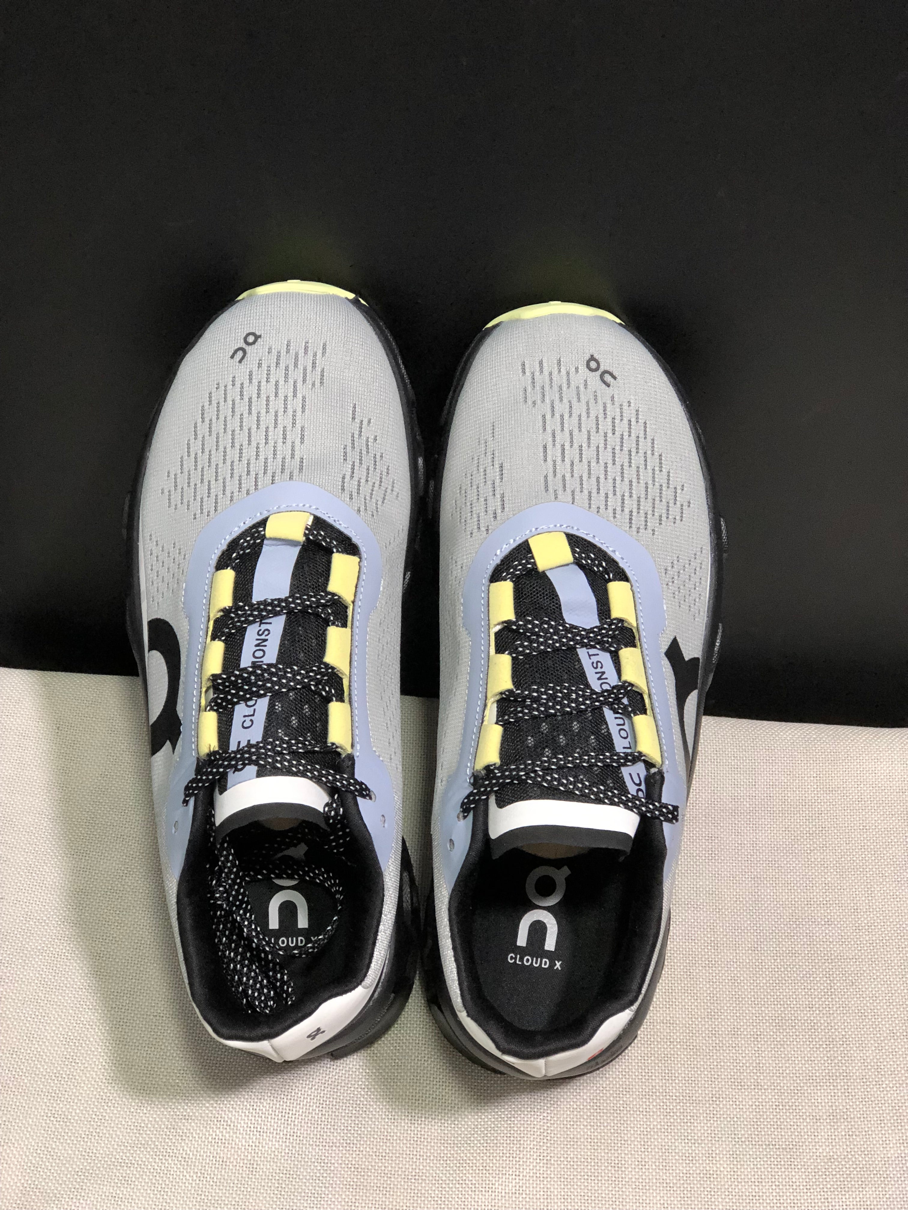 On Running Cloudmonster Anti-Slip Running Shoes Grey/Black
