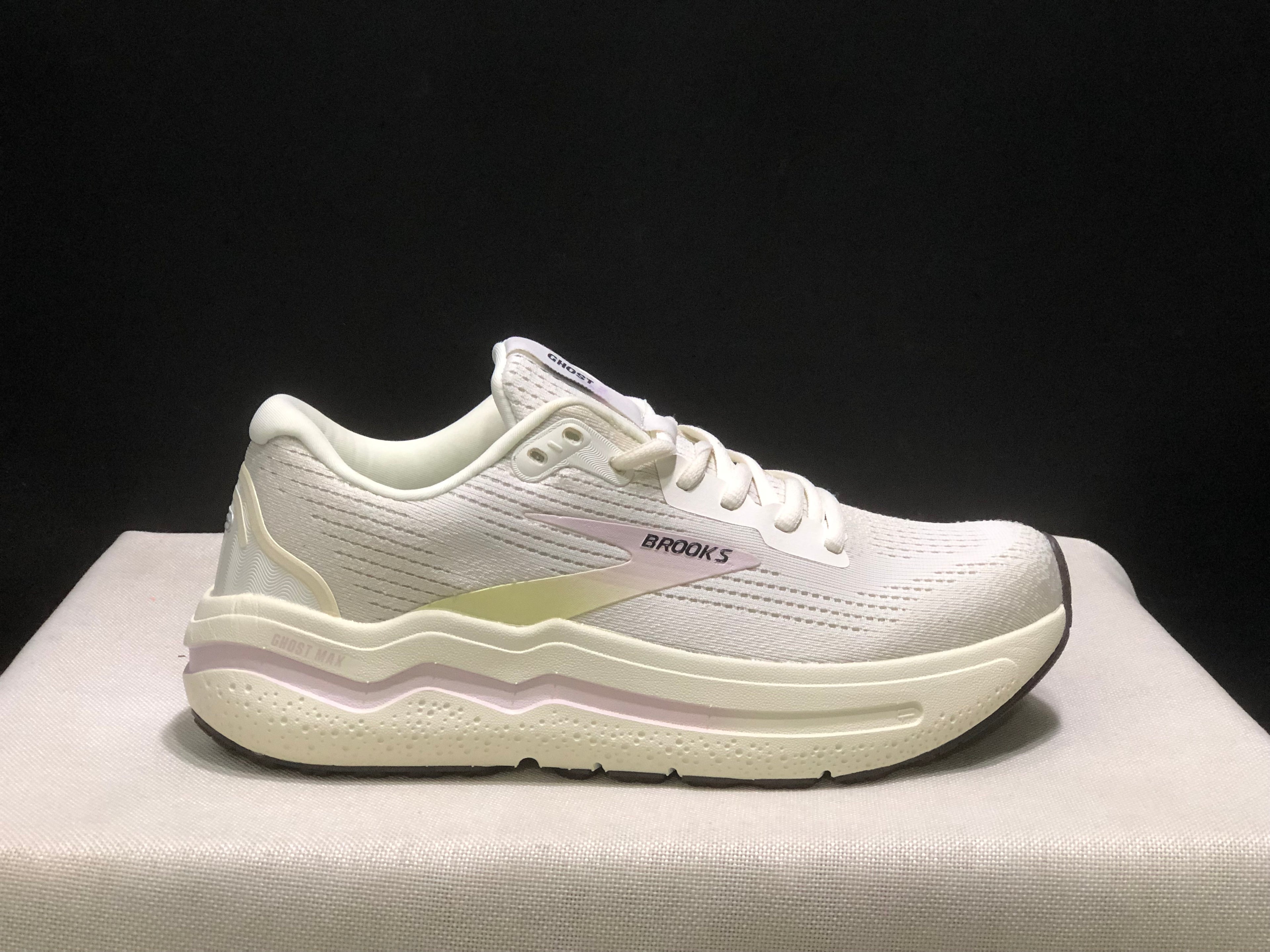 Brooks Ghost Max 2 Breathable Low-top Running Shoes Lavender Purple