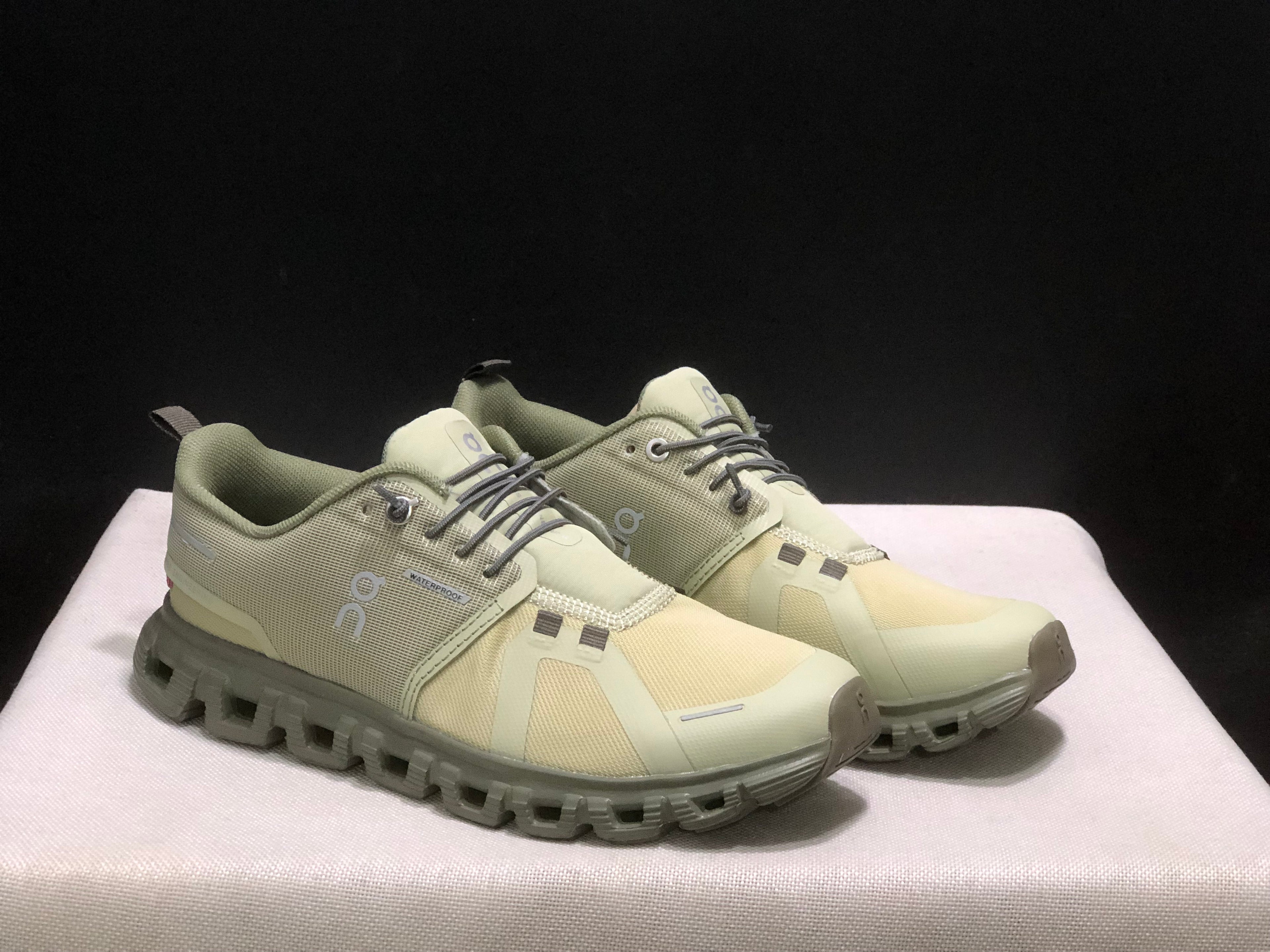 On Running Cloud 6 Casual Life Shoes Light Green