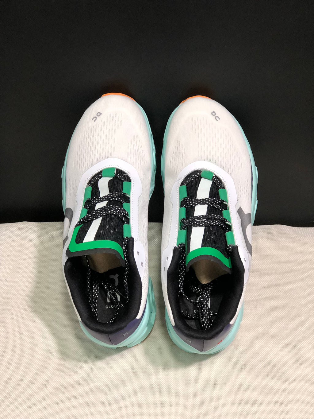 On Running Cloudmonster Anti-Slip Running Shoes White/Tiffany Blue