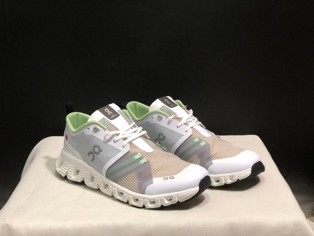 On Running Cloud X Shift Breathable And Shock-Absorbing Lightweight Running Shoes Light Grey/Light Green