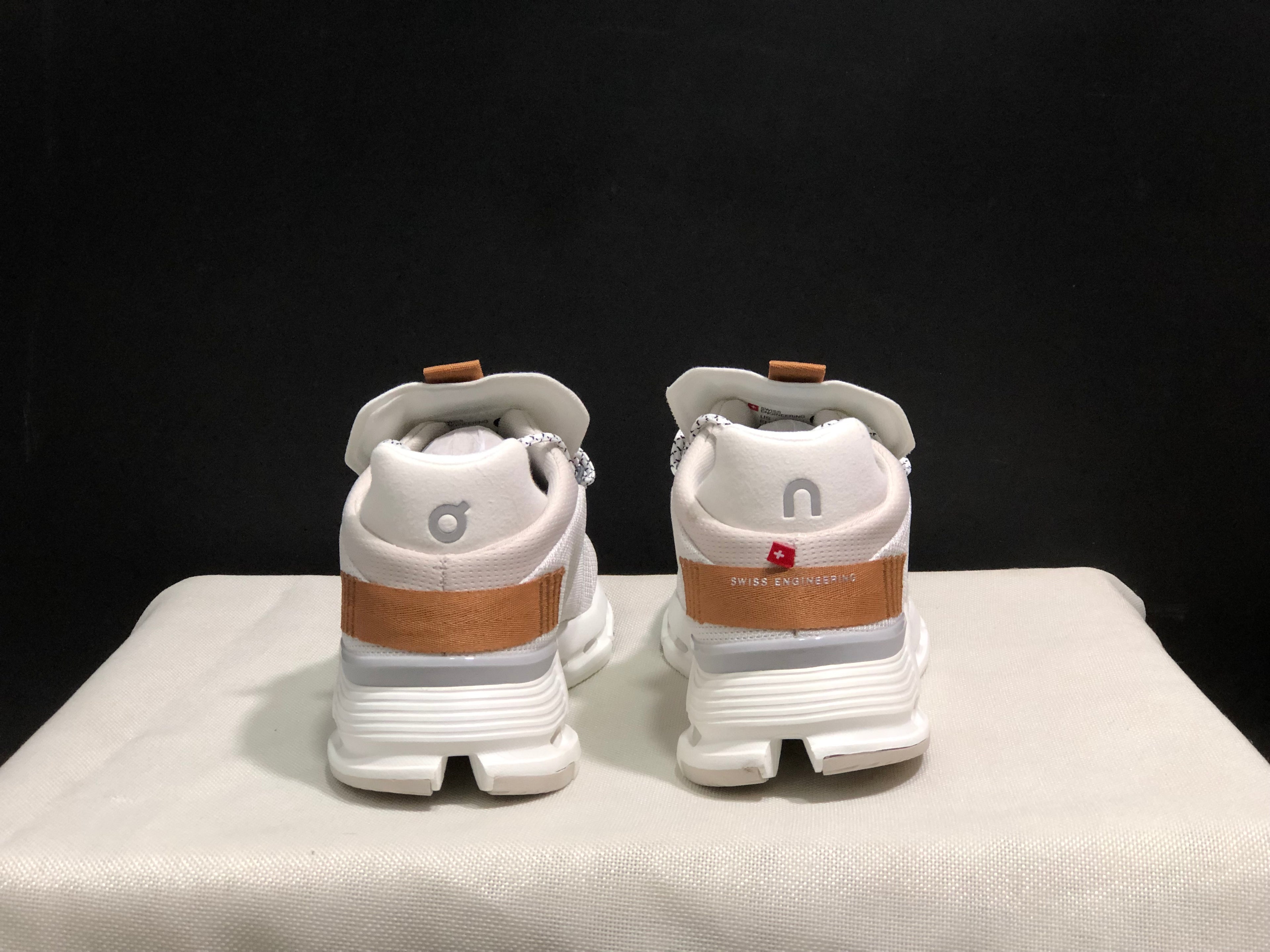 On Running Cloudnova Lightweight Sports Casual Shoes White/Pearl