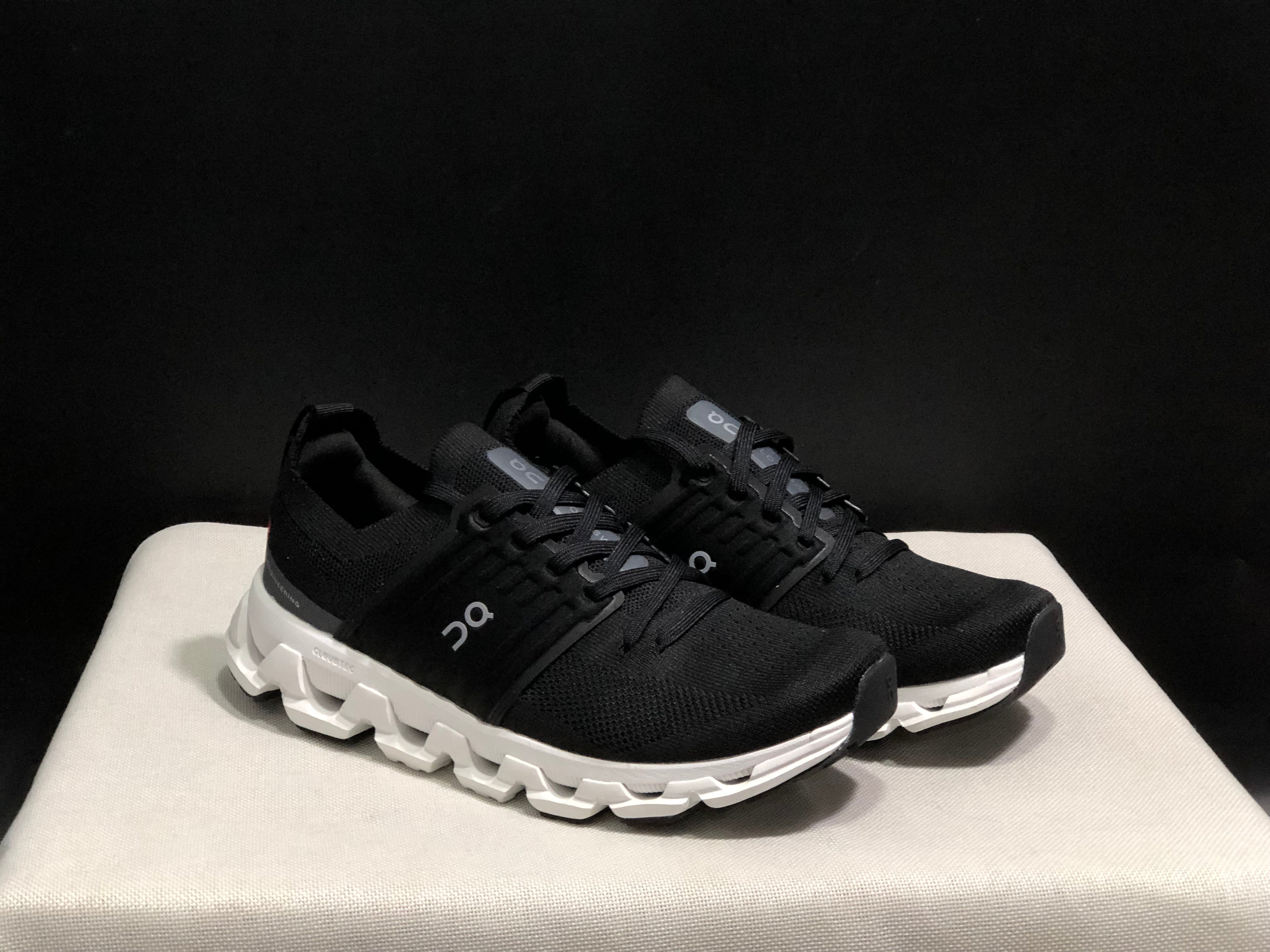 On Running Cloudswift 3 Trendy And Comfortable Black Running Shoes