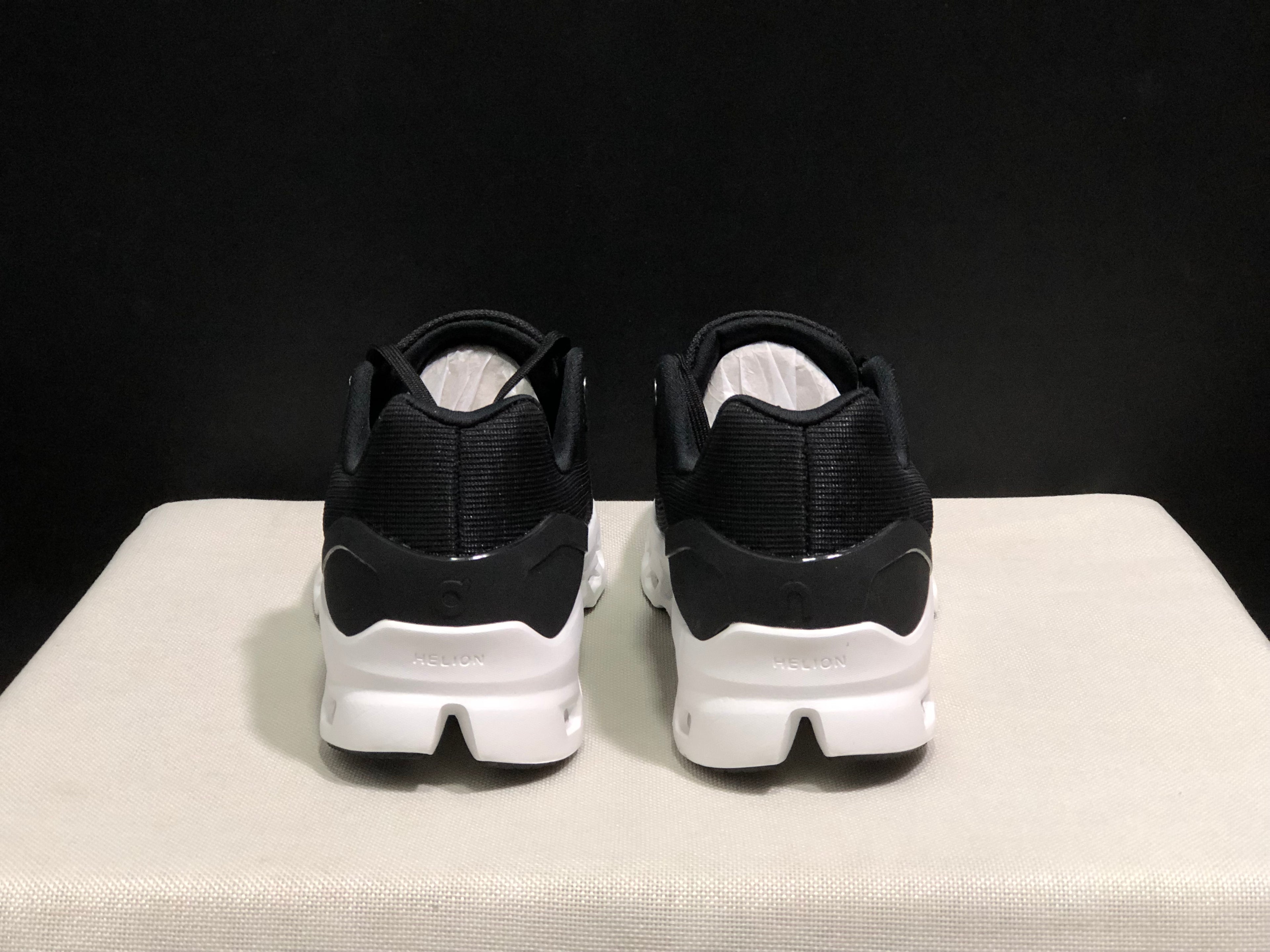 On Running Cloudstratus Breathable Support Running Shoes Black/White