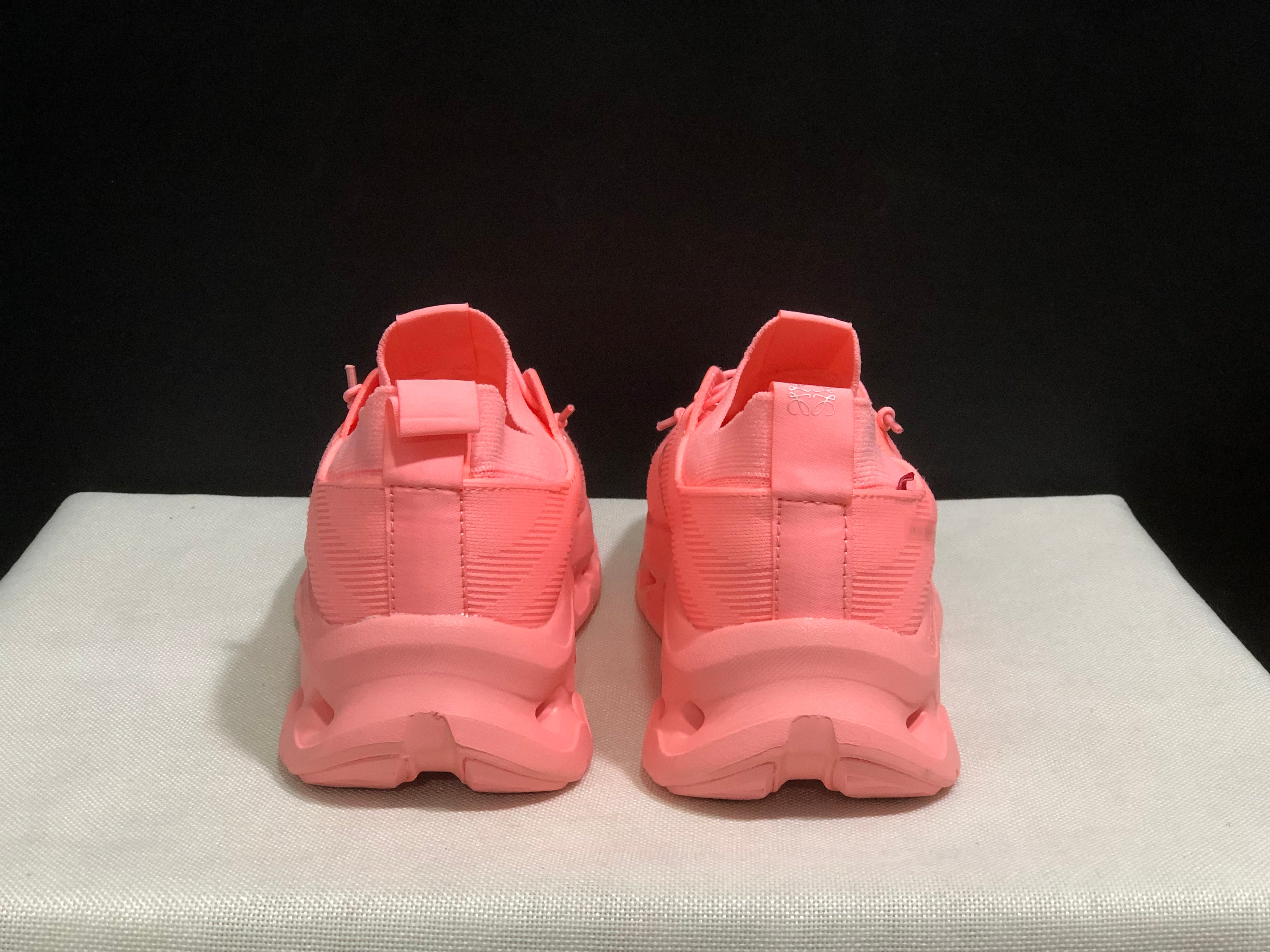 LOEWE x On Running Cloudtilt Running Shoes Co-Signed Edition Watermelon Red