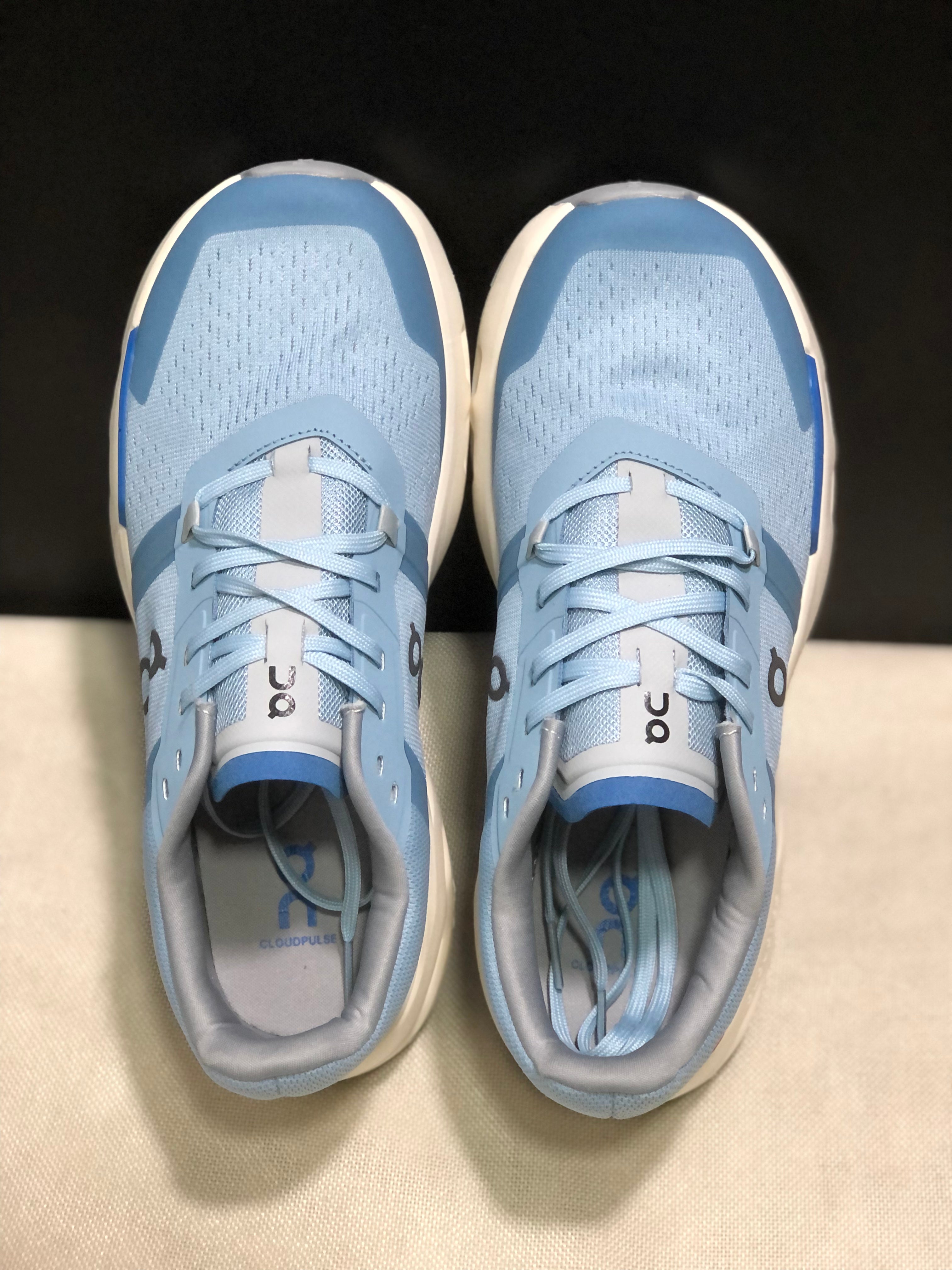 On Running Cloudpulse Comfortable Running Shoes Sky Blue/Ivory
