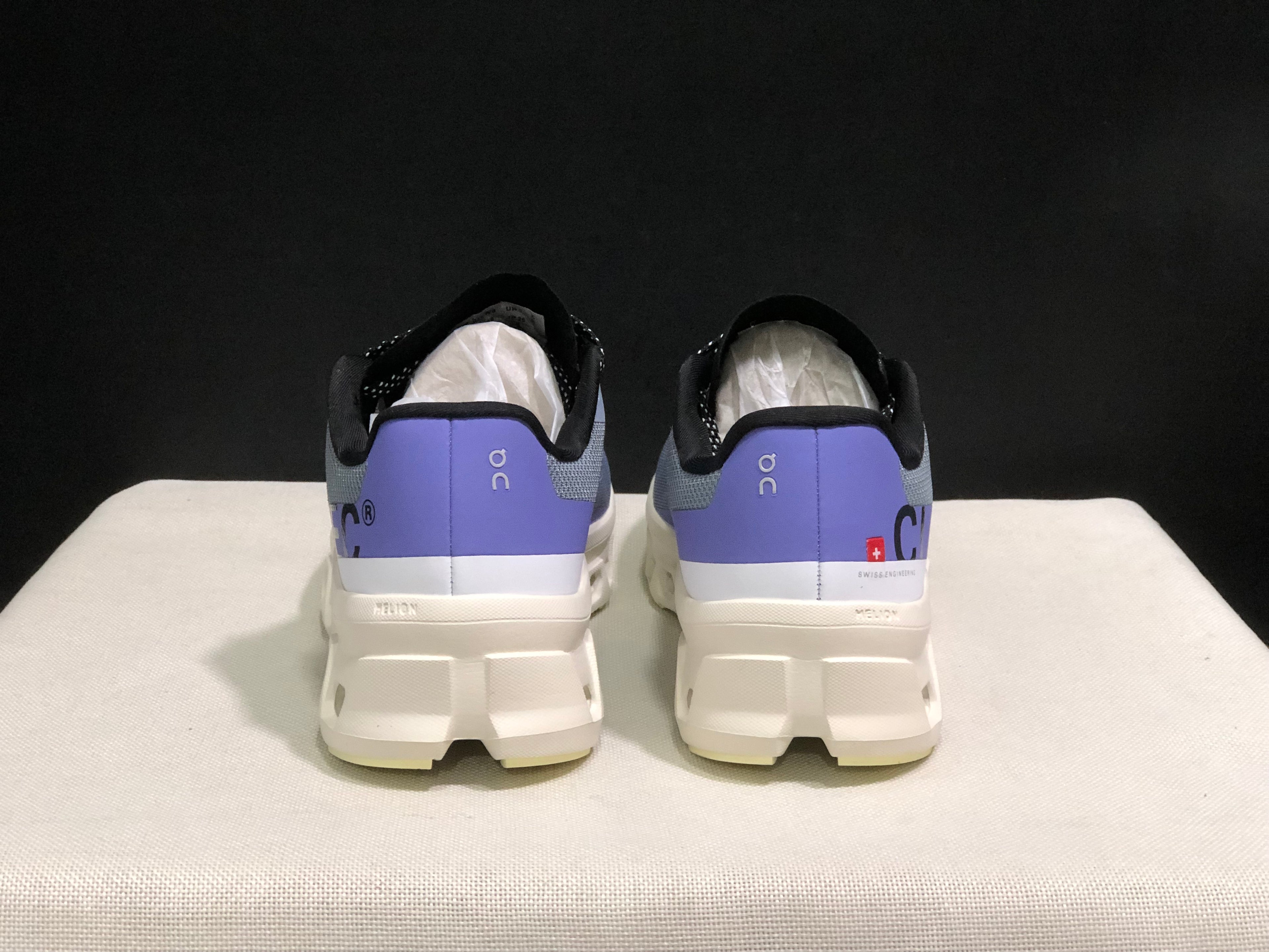 On Running Cloudmonster CNY Shock-Absorbing And Anti-Slip Sports Shoes Year Of The Dragon Special Edition Mist/Blueberry