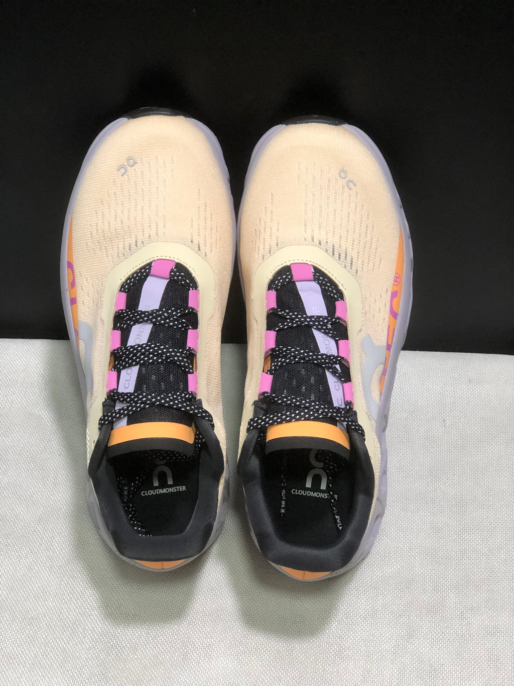 On Running Cloudmonster Anti-Slip Running Shoes Blonde/Fade