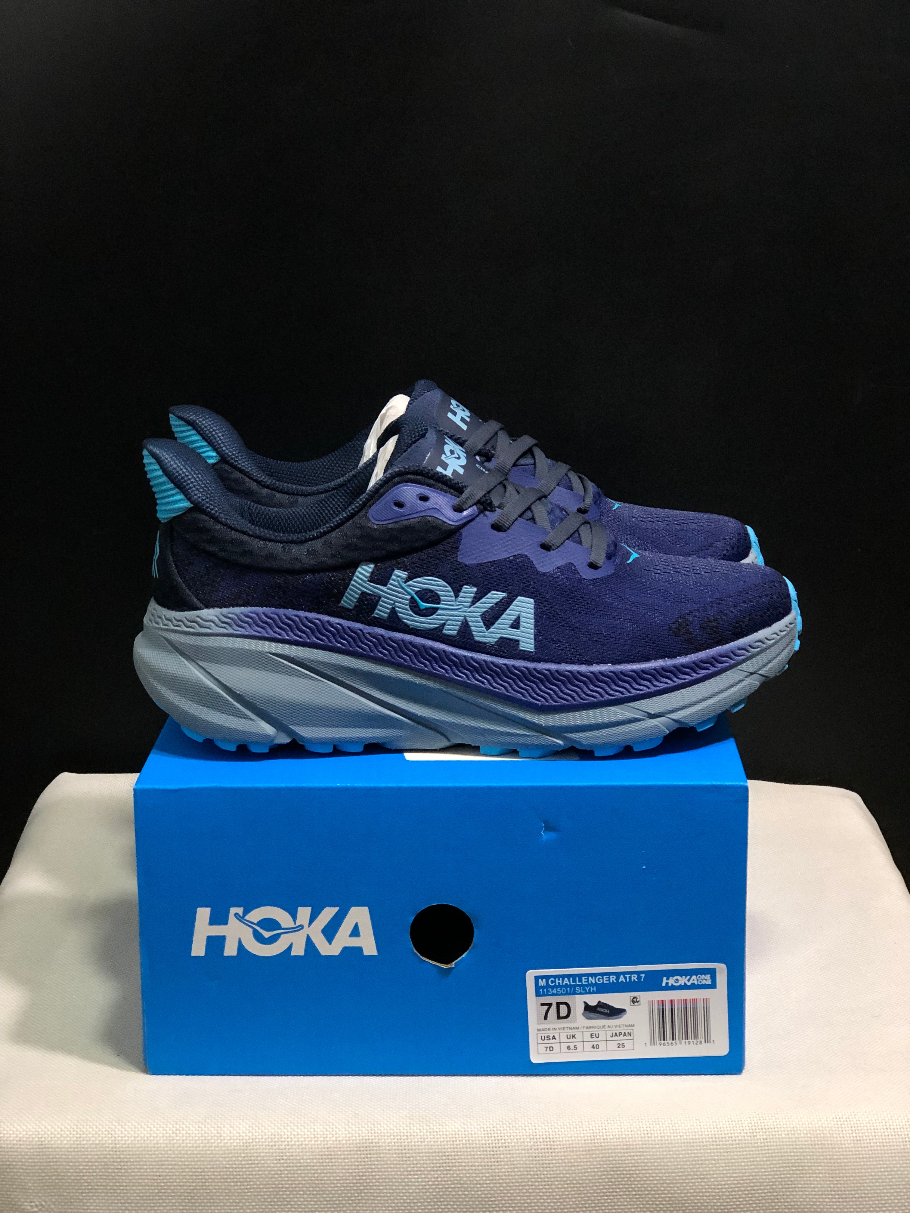Hoka One One Challenger 7 Shock-absorbing Breathable Running Shoes Navy Sneakers