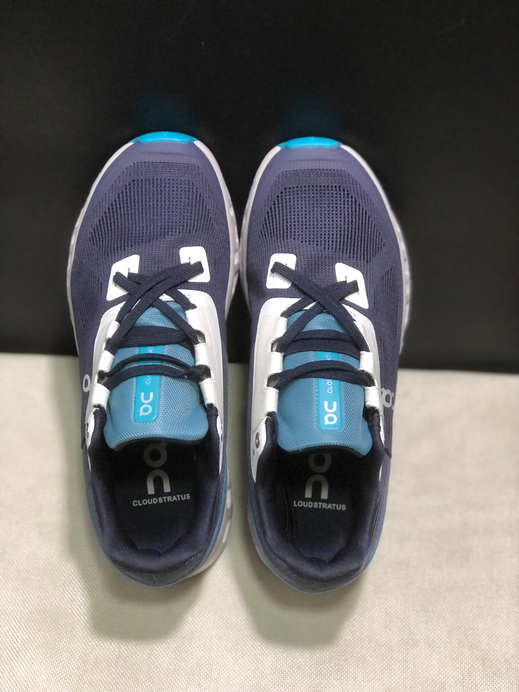 On Running Cloudstratus Breathable Support Running Shoes Navy Blue
