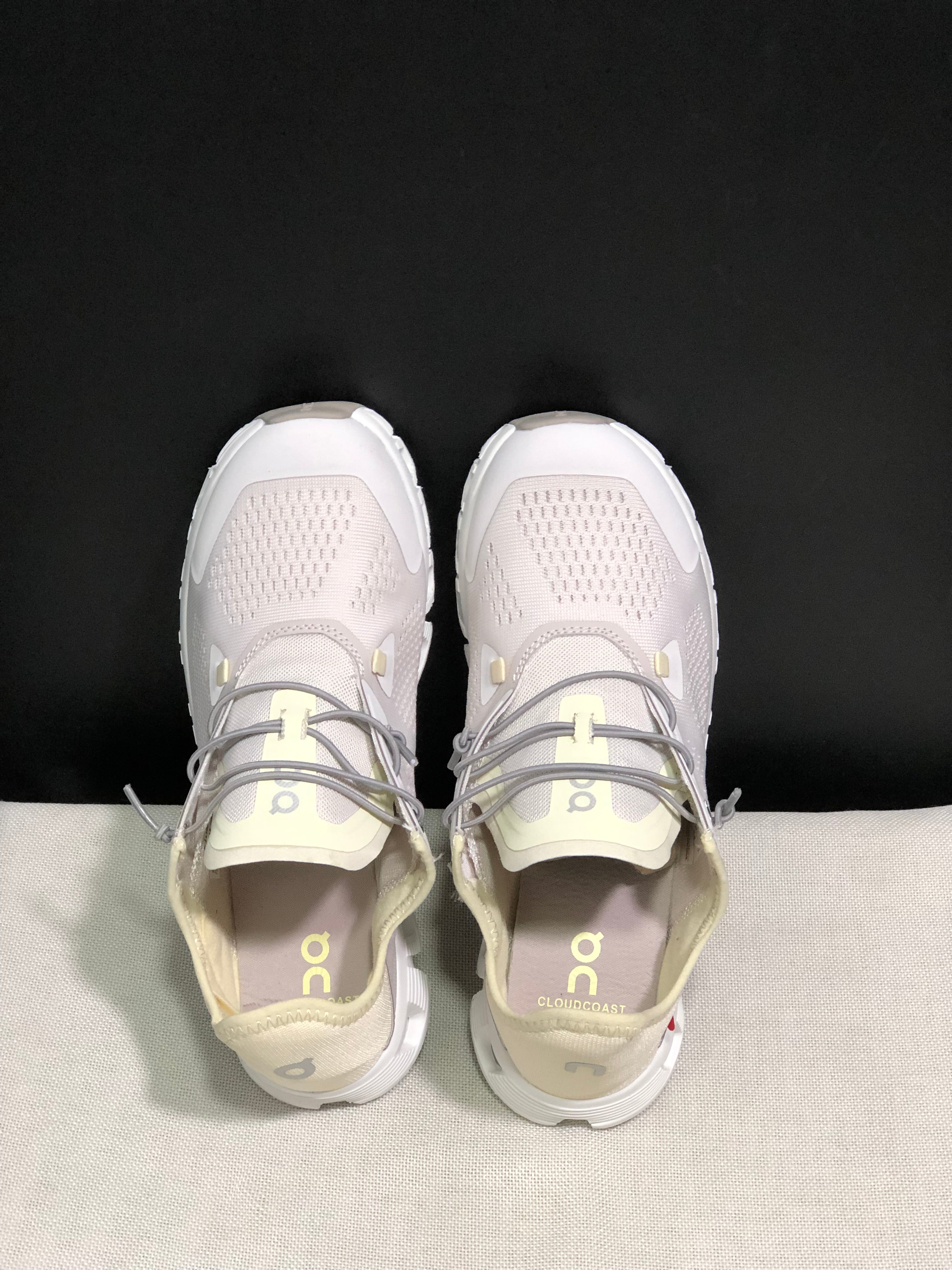 On Running Cloud 5 Coast Convenient And Breathable Running Shoes Cream/Light Yellow