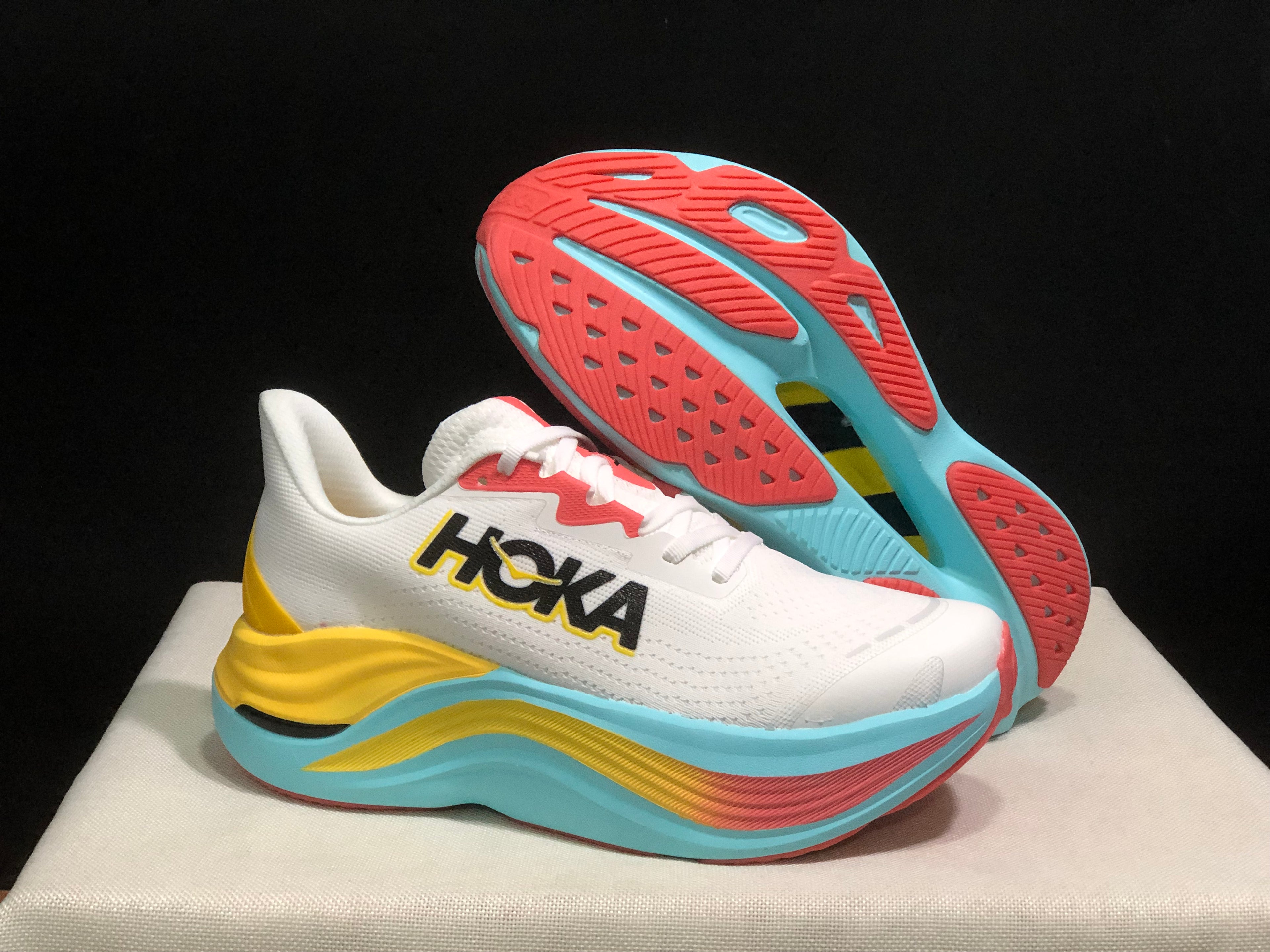 Hoka One One Skyward X White Anti-slip Wear-resistant Running Shoes Sneakers
