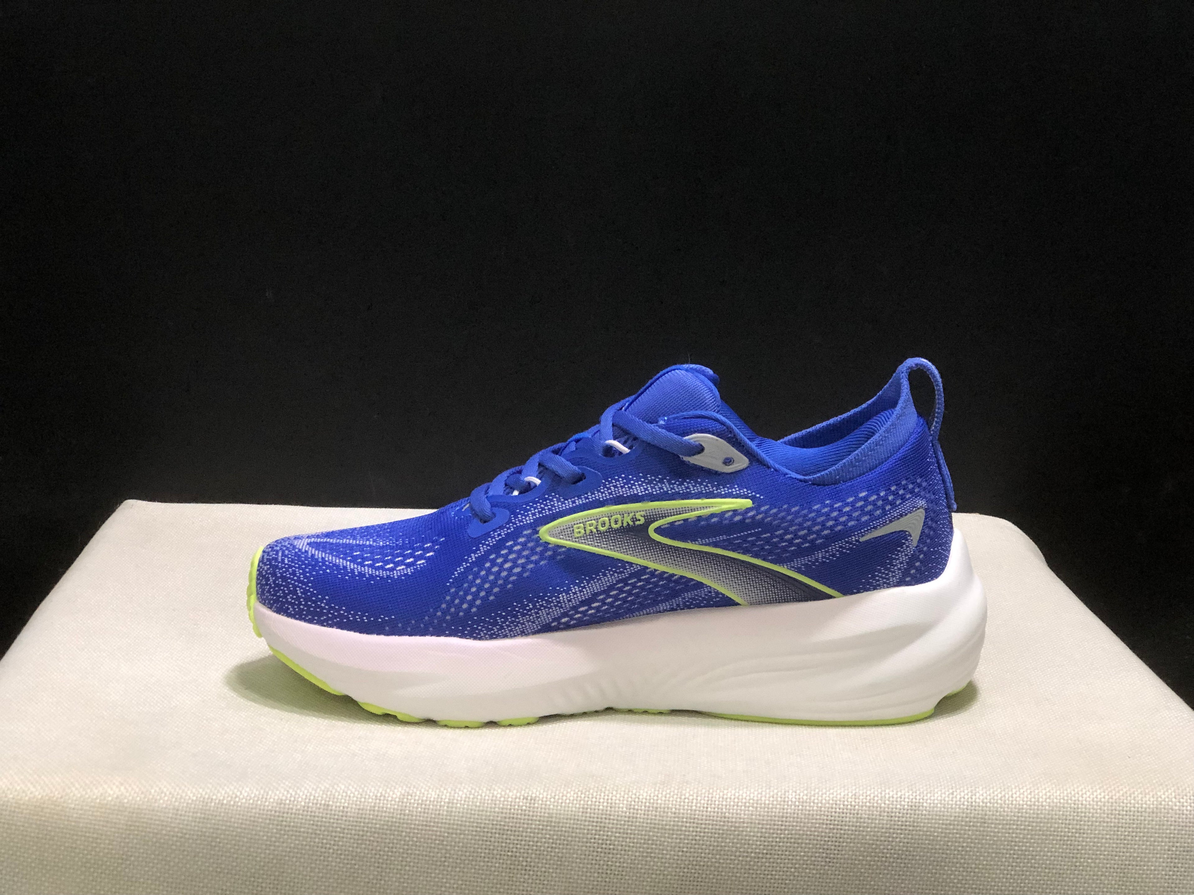 Brooks Glycerin 22 Comfortable Running Shoes White/Blue