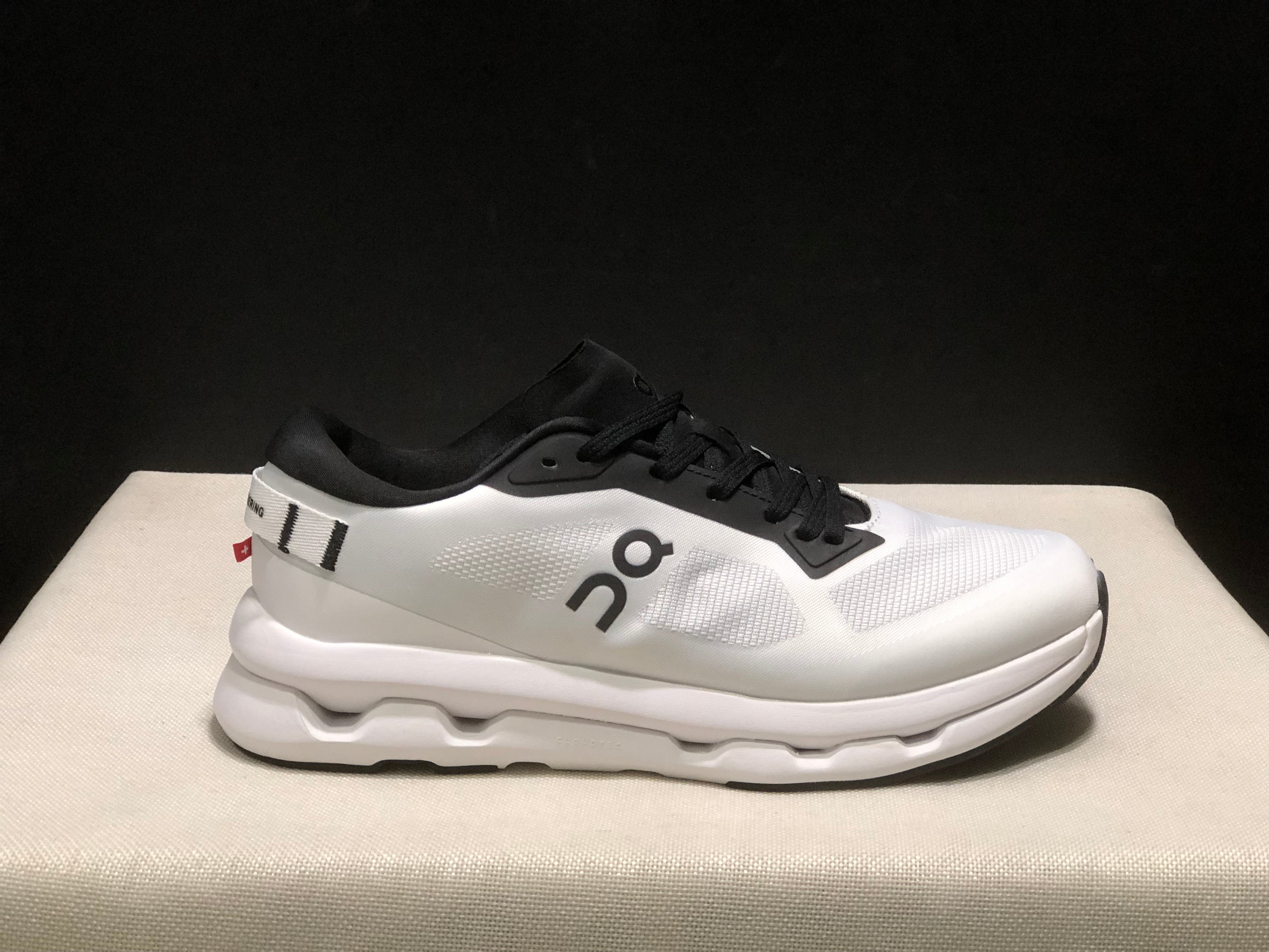 On Running Cloudzone Casual Running Shoes Ice/Black