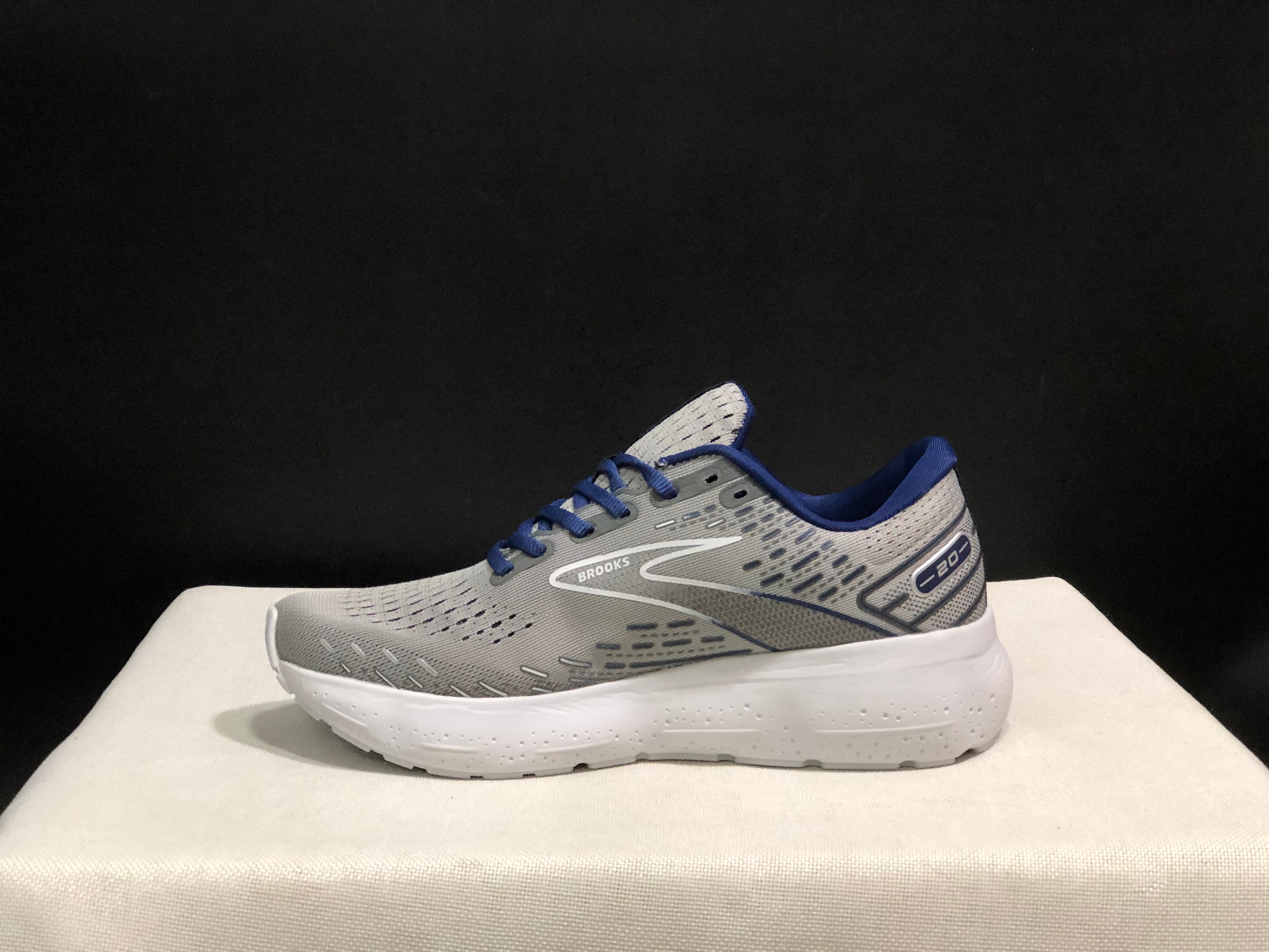 Brooks Glycerin GTS 20 Shock-absorbing Wear-resistant Running Shoes Grey