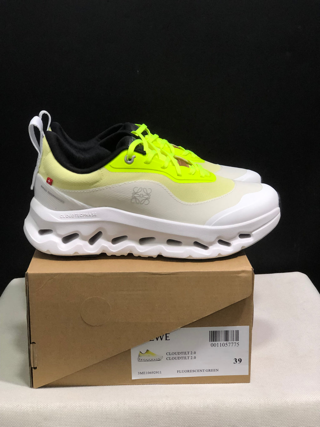 LOEWE x On Running Cloudtilt 2.0 Casual Sports Shoes Fluorescent Green