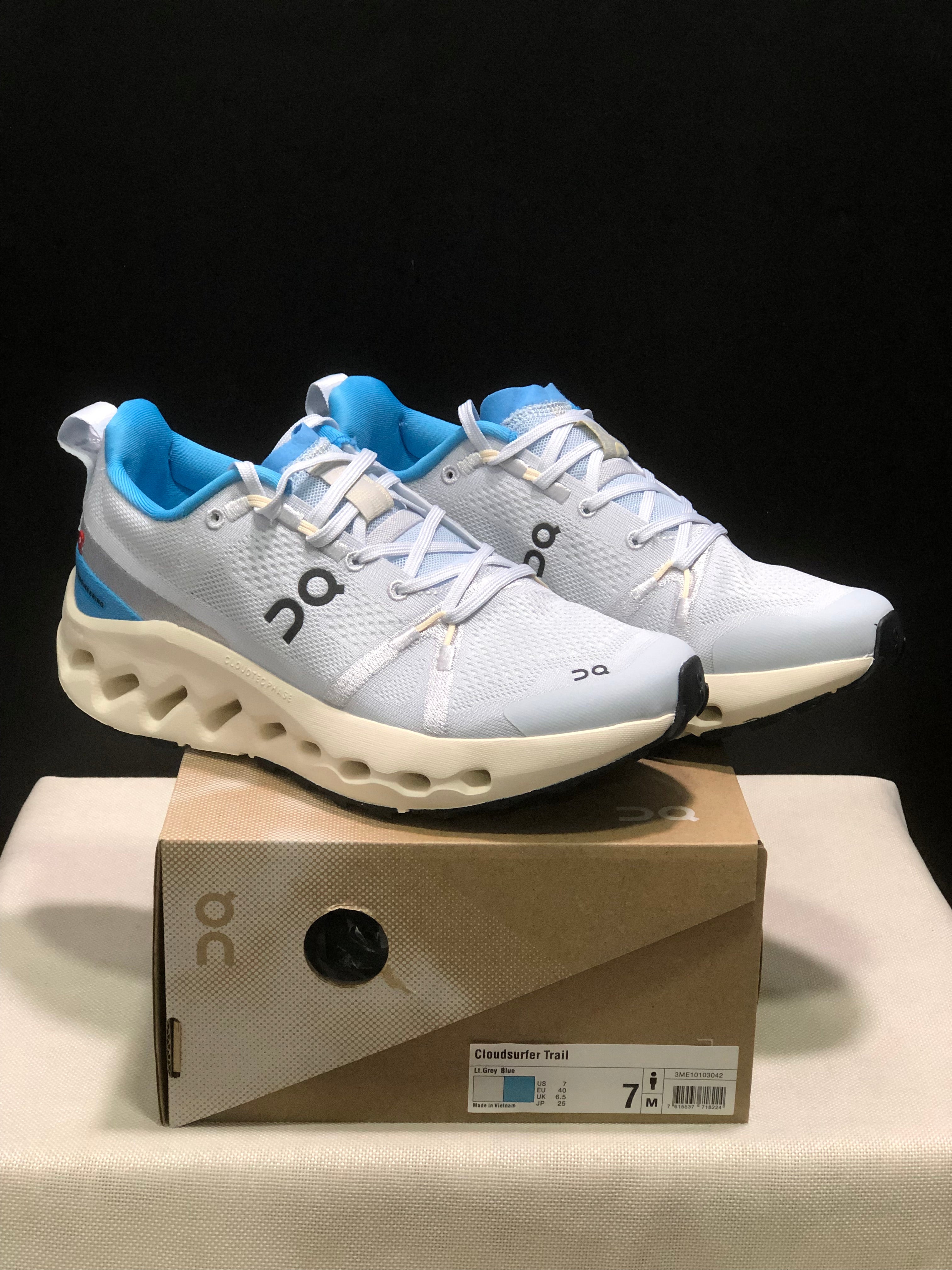 On Running Cloudsurfer Trail Waterproof Comfortable And Breathable Running Shoes Grey/Blue