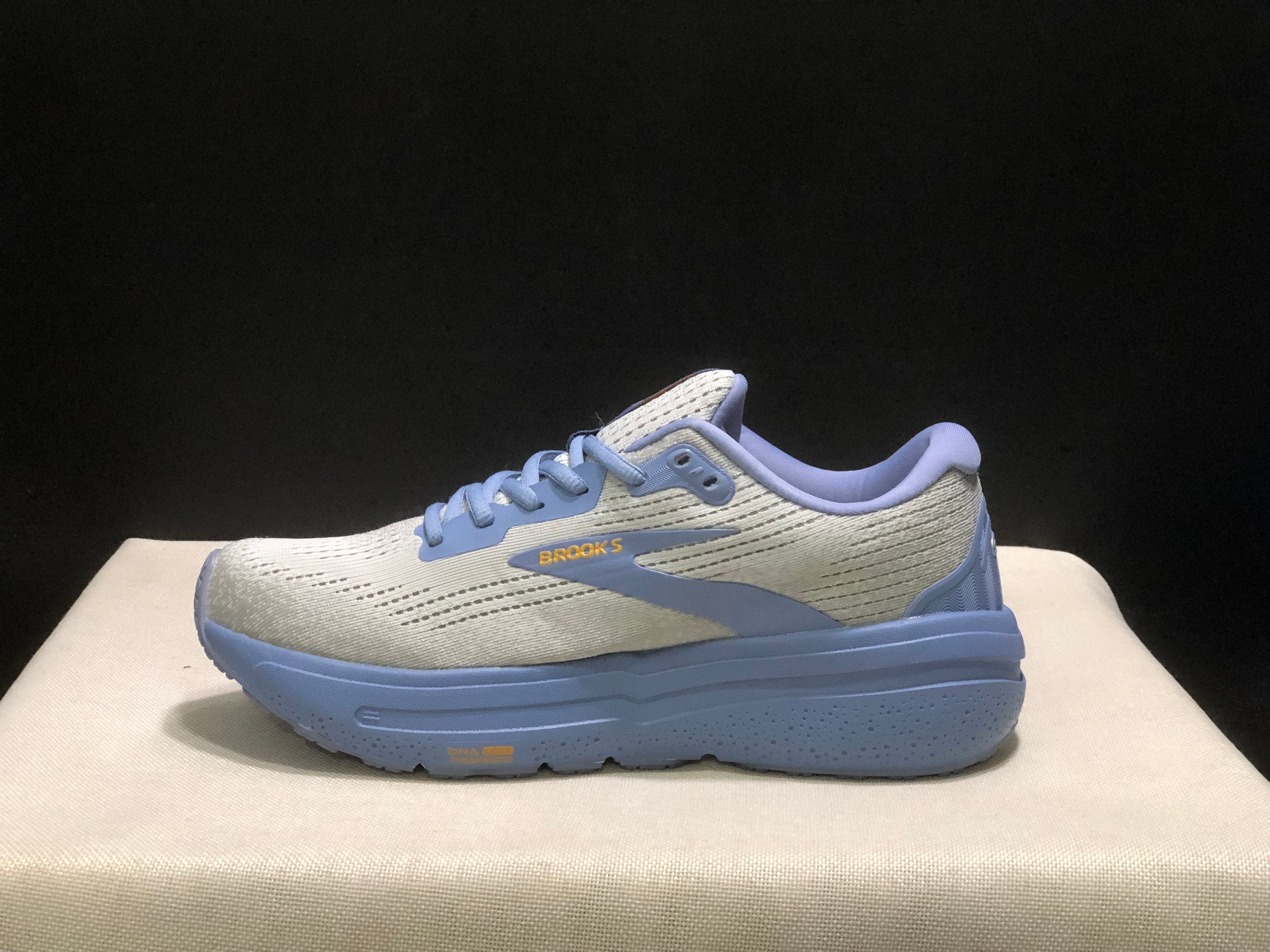 Brooks Ghost Max 2 Breathable Low-top Running Shoes Blue/Orange