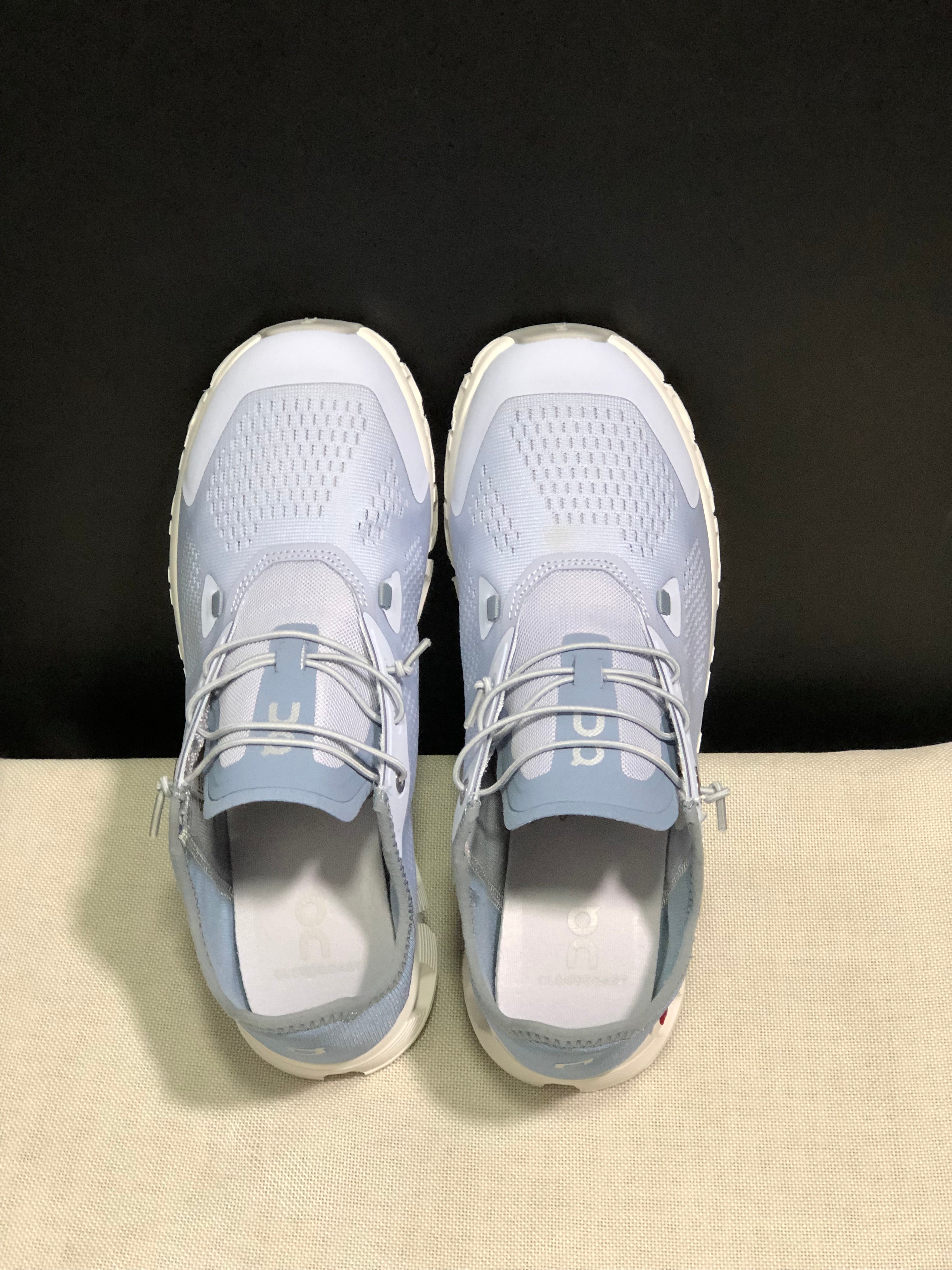 On Running Cloud 5 Coast Convenient And Breathable Running Shoes Light Grayish Blue