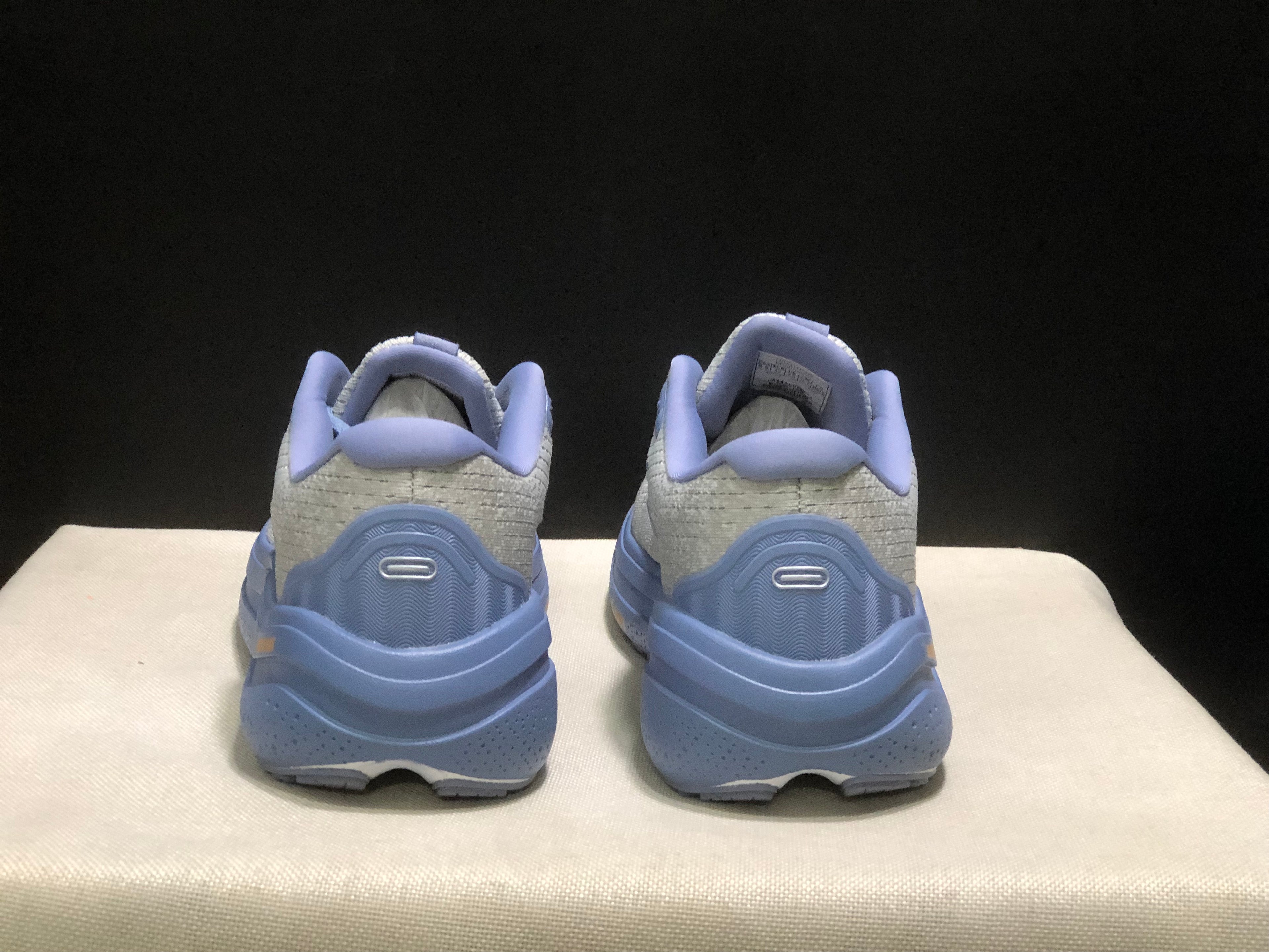 Brooks Ghost Max 2 Breathable Low-top Running Shoes Blue/Orange
