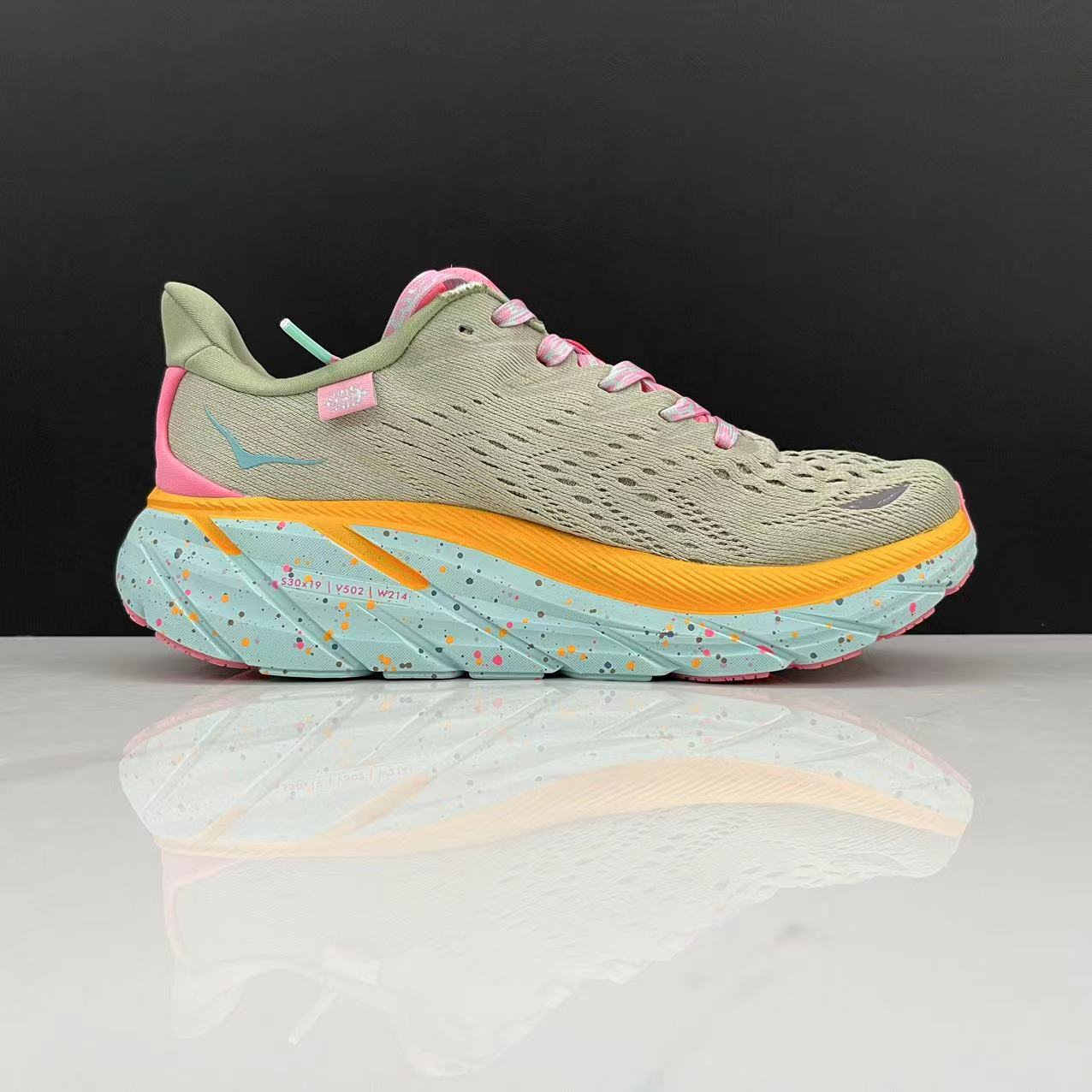 Hoka One One Clifton 8 Fashion Shoes Shock-absorbing Sneakers Light Green