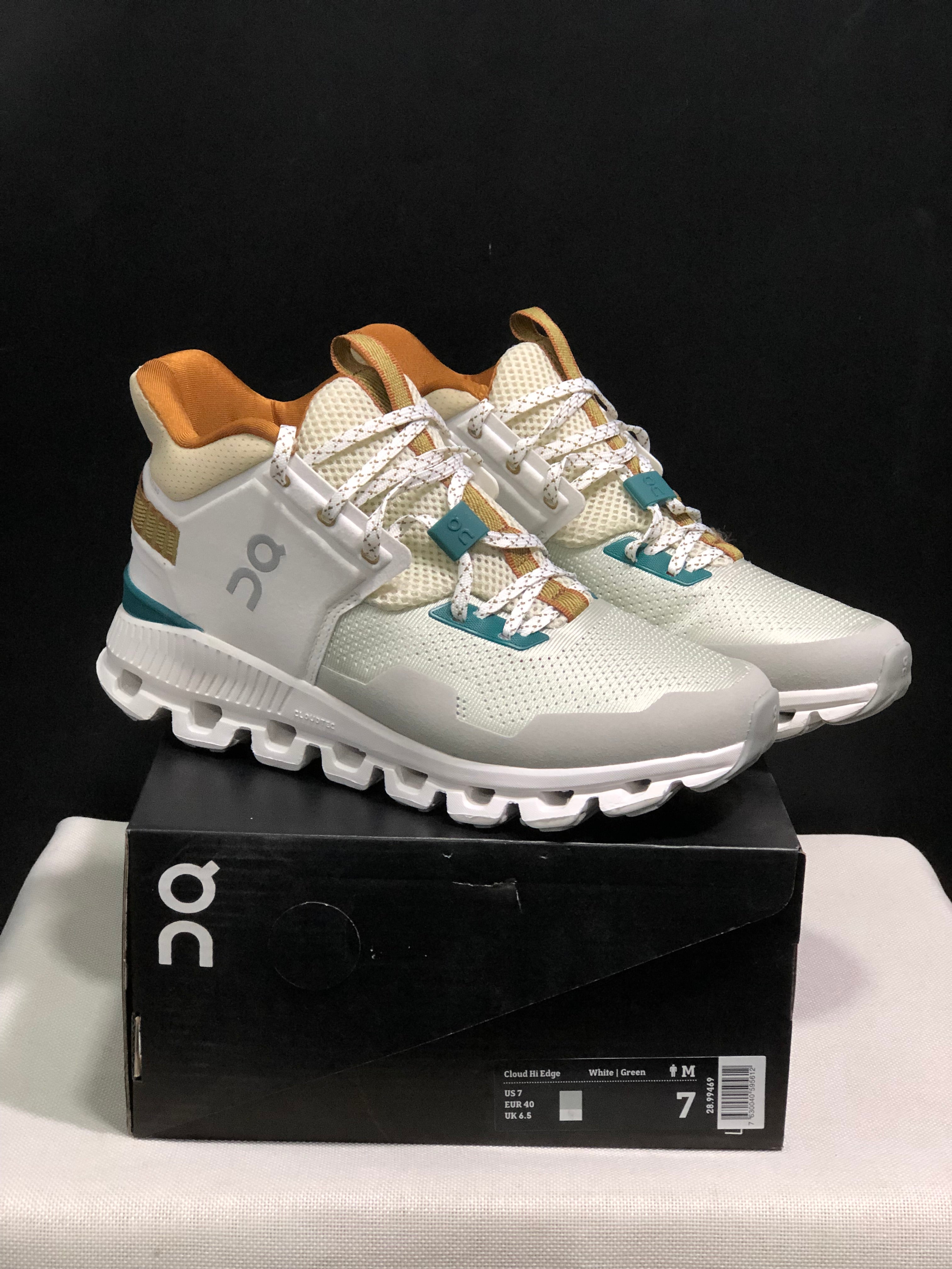 On Running Cloud Hi Edge Outdoor Training Running Shoes Light Grey/Light Brown