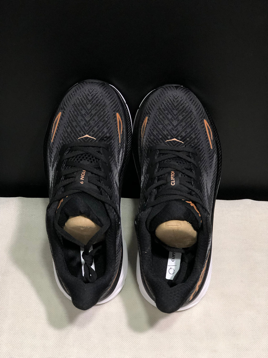 Hoka One One Clifton 9 Running Shoes Athletic Shoes Sneakers Black