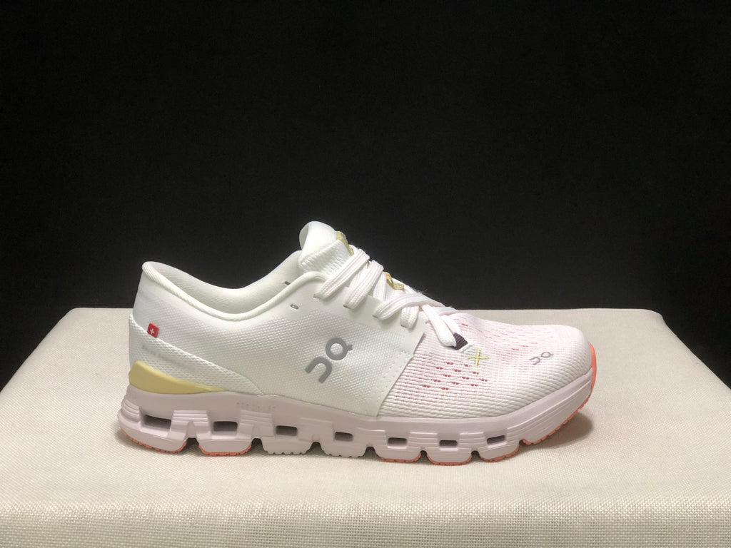 On Running Cloud X4 Comfortable Running Shoes White/Milk Powder Color