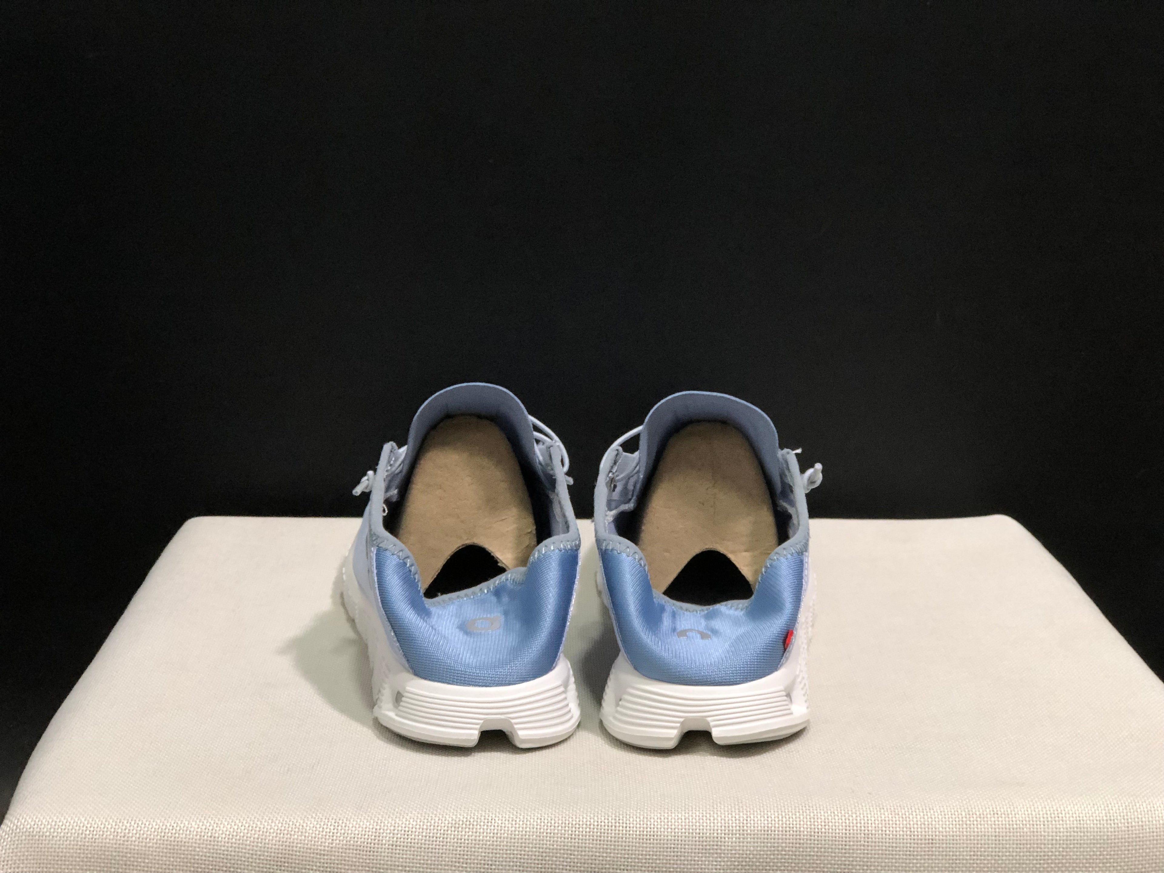 On Running Cloud 5 Coast Convenient And Breathable Running Shoes Light Grayish Blue