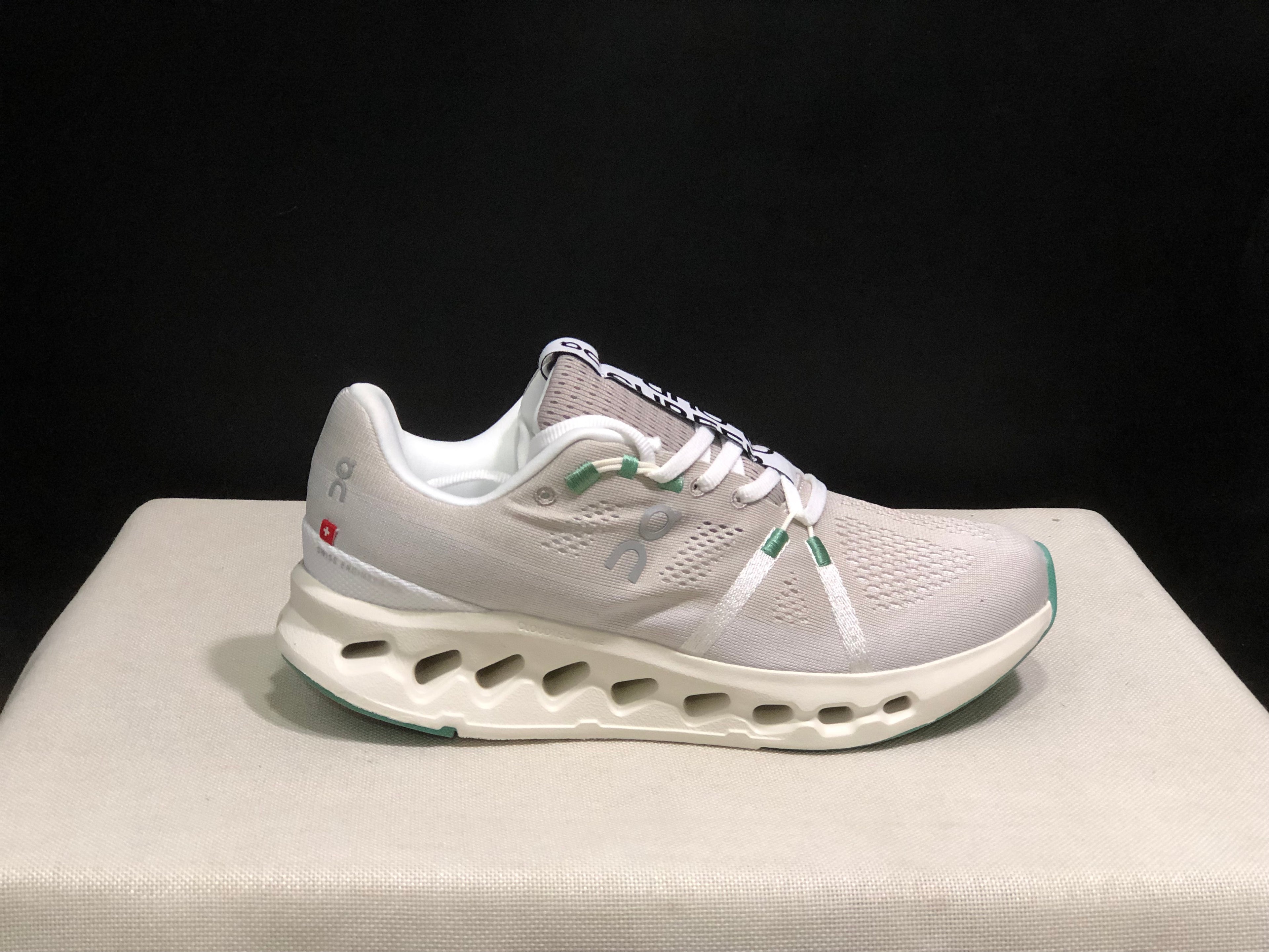 On Running Cloudsurfer Training Anti-Slip Running Shoes Khaki/Iovry