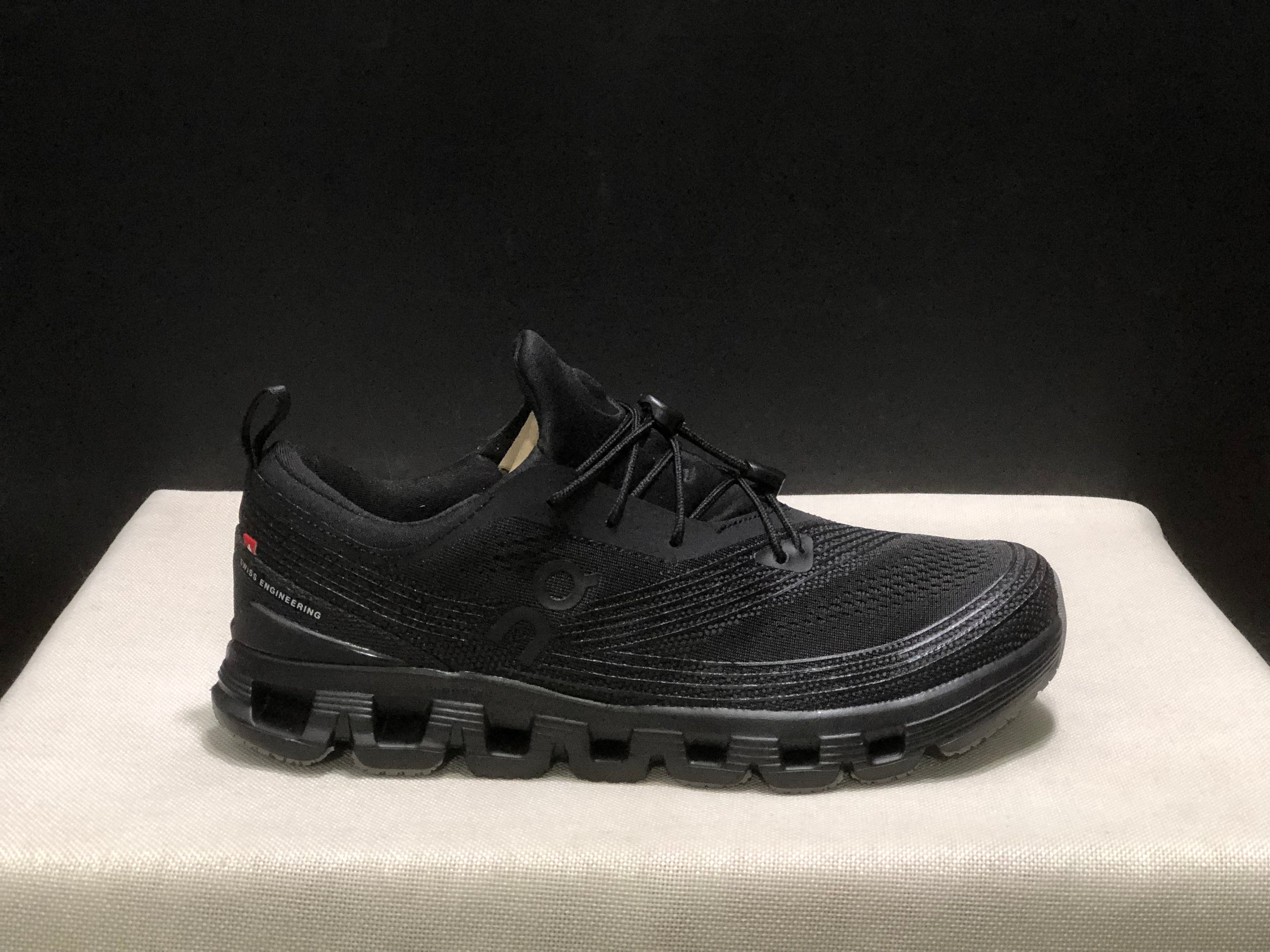 On Running Cloud X Z5 Comfort Training Shoes All Black