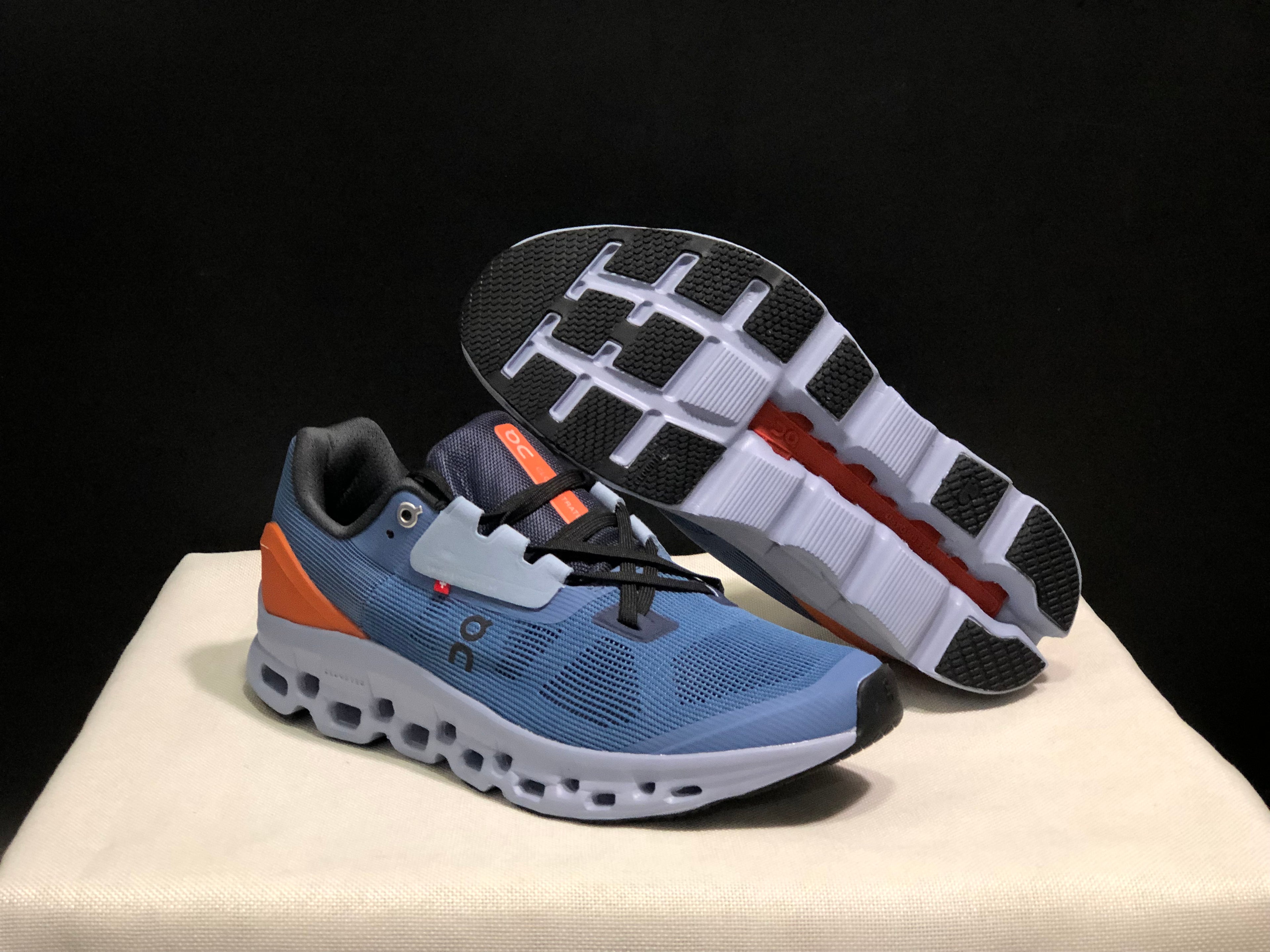 On Running Cloudstratus Breathable Support Running Shoes Blue