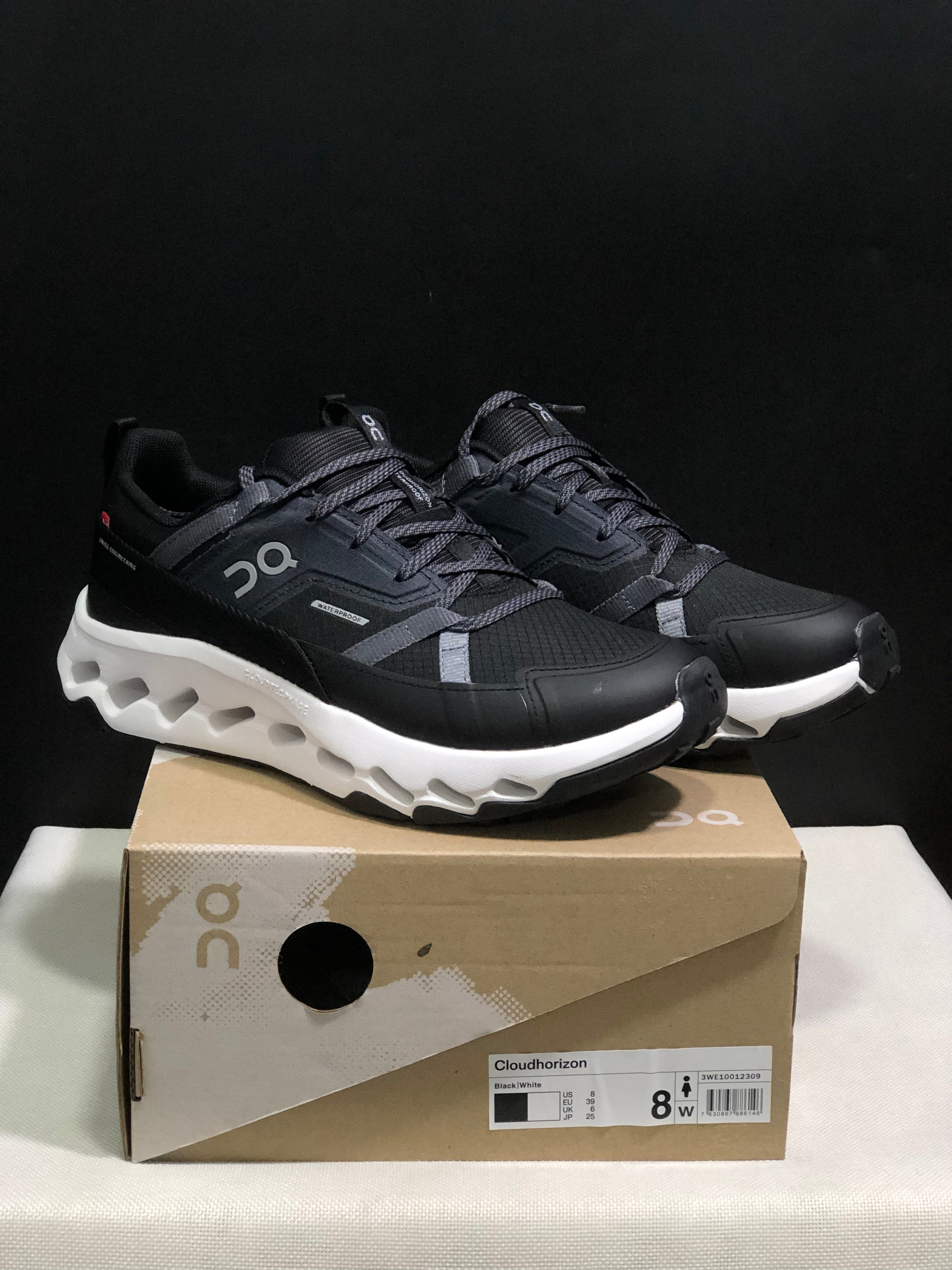 On Running Cloudhorizon Comfortable Hiking Shoes Black/White