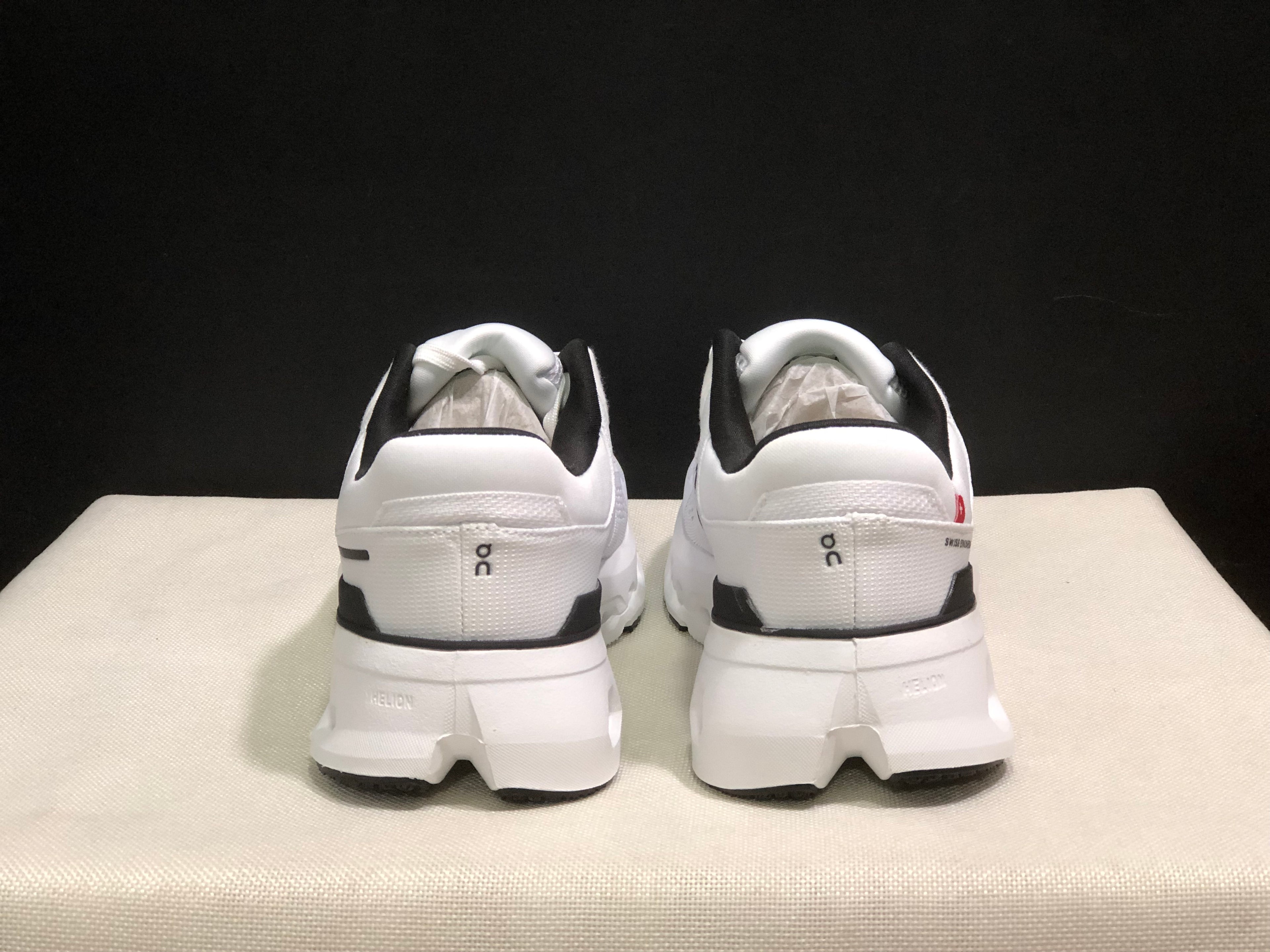 On Running Cloudrunner 2 Mesh Breathable Running Shoes White/Black