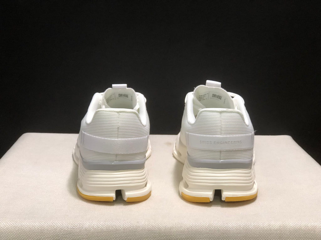 On Running Cloudnova Form 2 Fashionable Casual Running Shoes White/Ivory