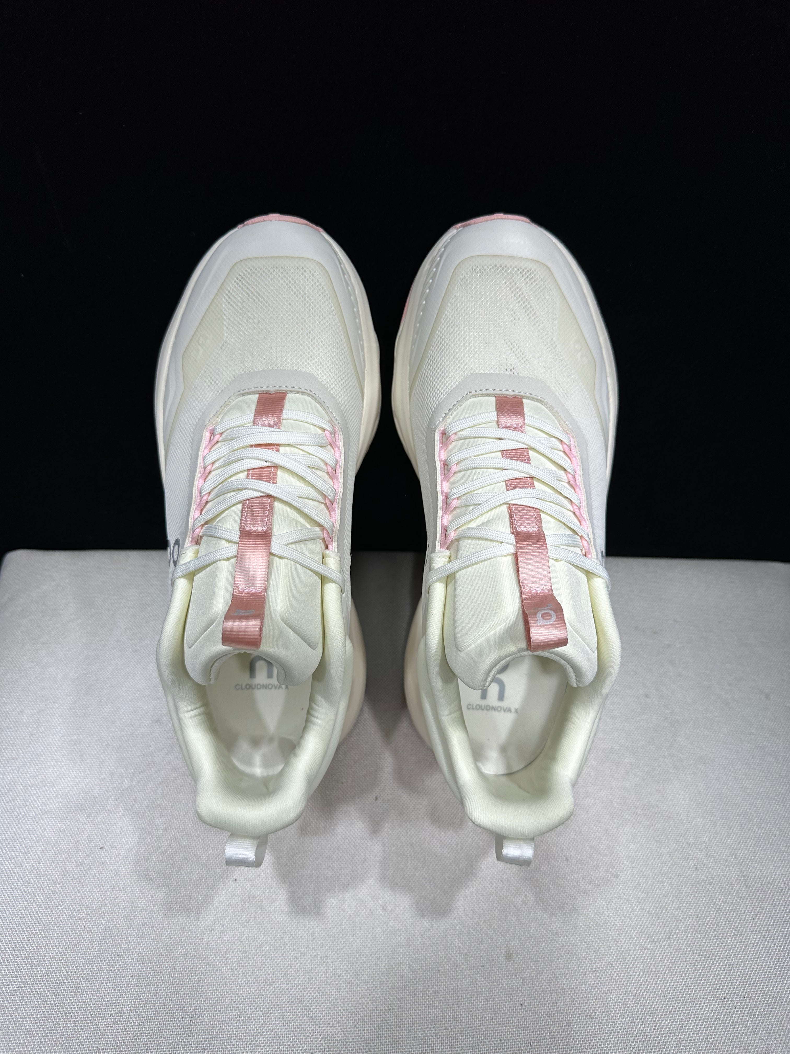 On Running Cloudnova X Comfortable Running Shoes Ivory/Pink
