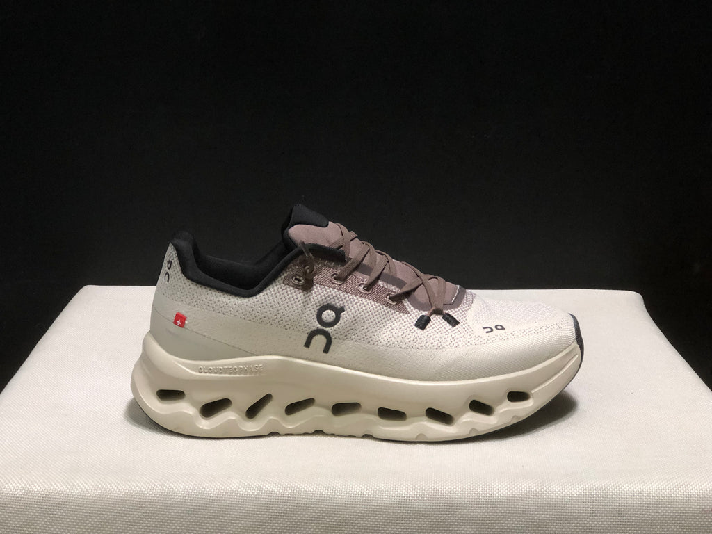 On Running Cloudtilt Durable Casual Life Shoes Ivory/Light Brown