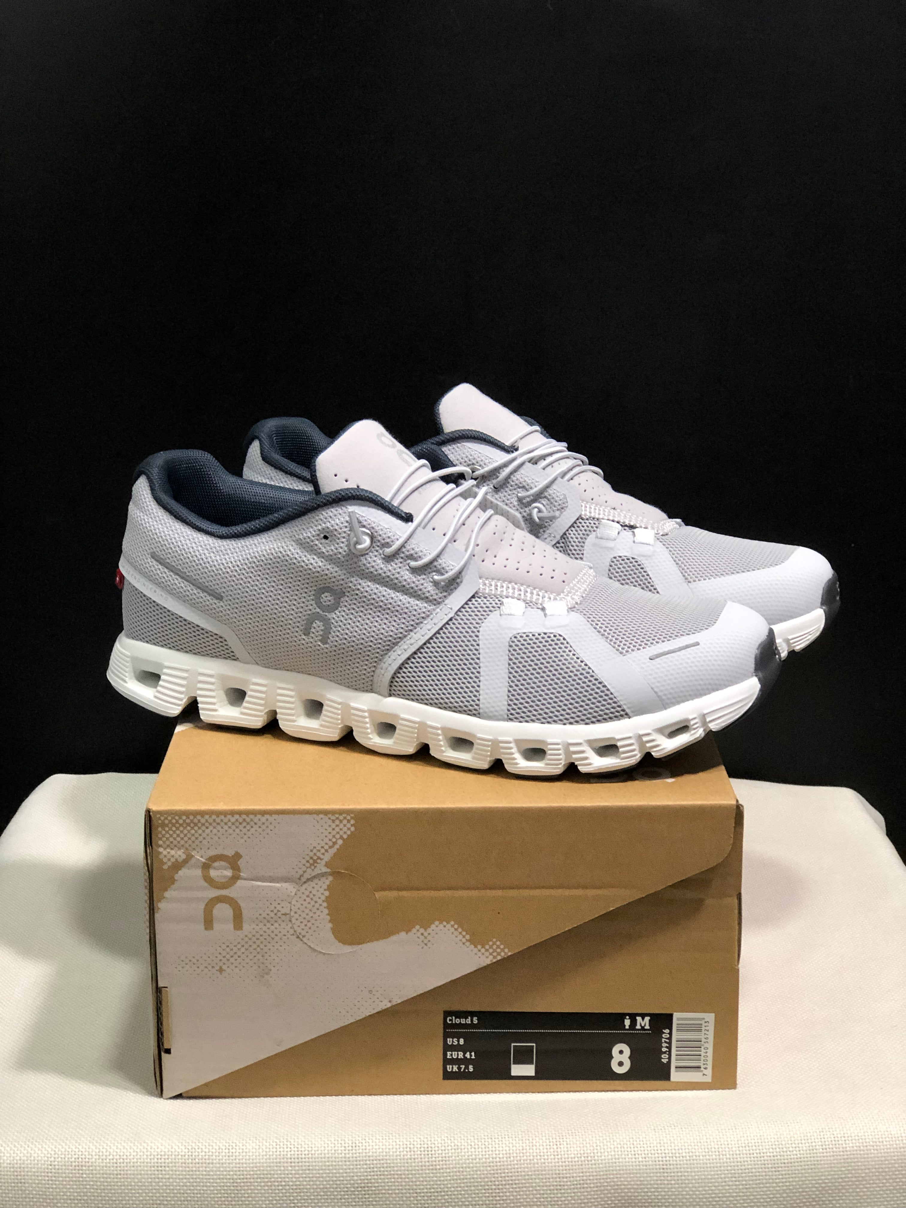 On Running Cloud 5 Light Grey Lightweight Running Shoes