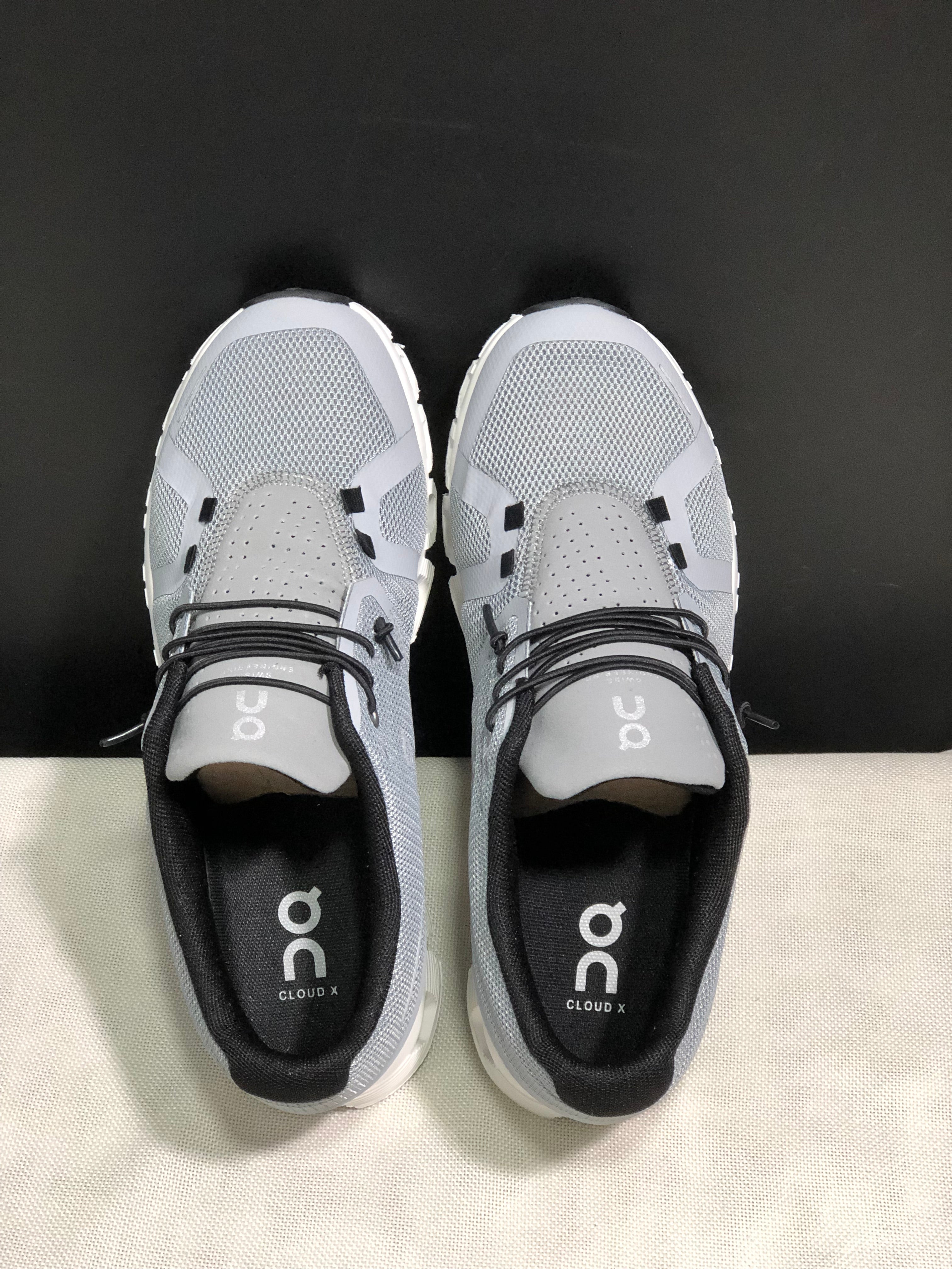 On Running Cloud 5 Lightweight Running Shoes Alloy Grey