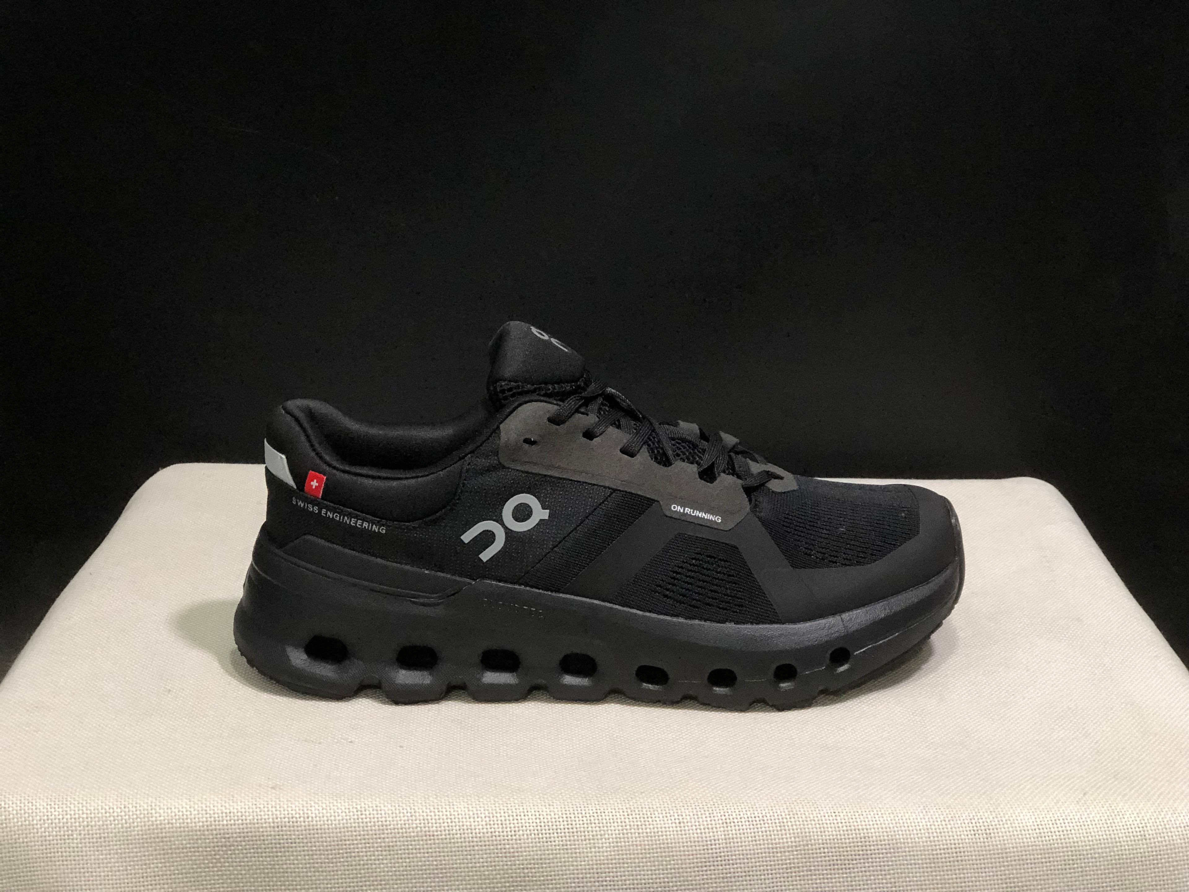 On Running Cloudrunner 2 Mesh Breathable Black Running Shoes