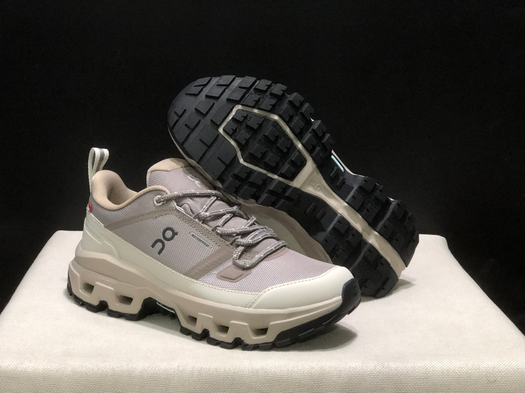 On Running Cloudrock Low WP Hiking Outdoor Shoes Khaki