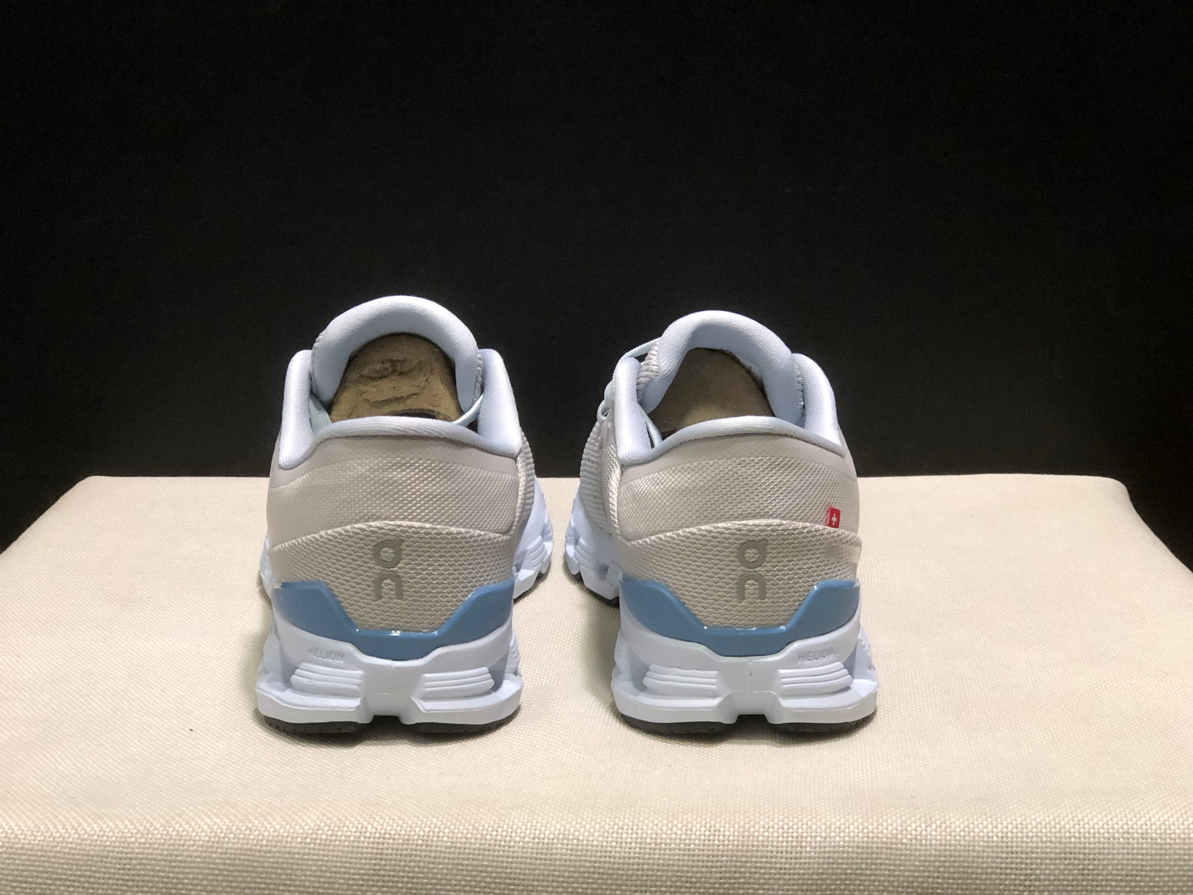 On Running Cloud X4 Comfortable Running Shoes Light Khaki/Milk Blue