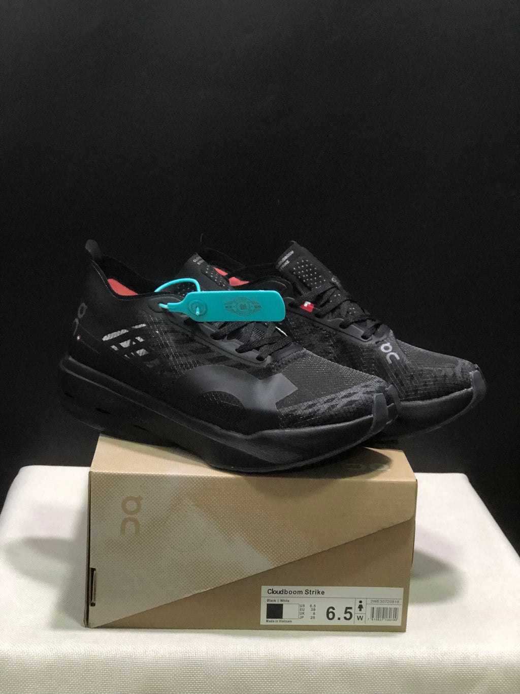 On Running Cloudspike Amplius Shock-Absorbing And Wear-Resistant Marathon Road Running Shoes Black