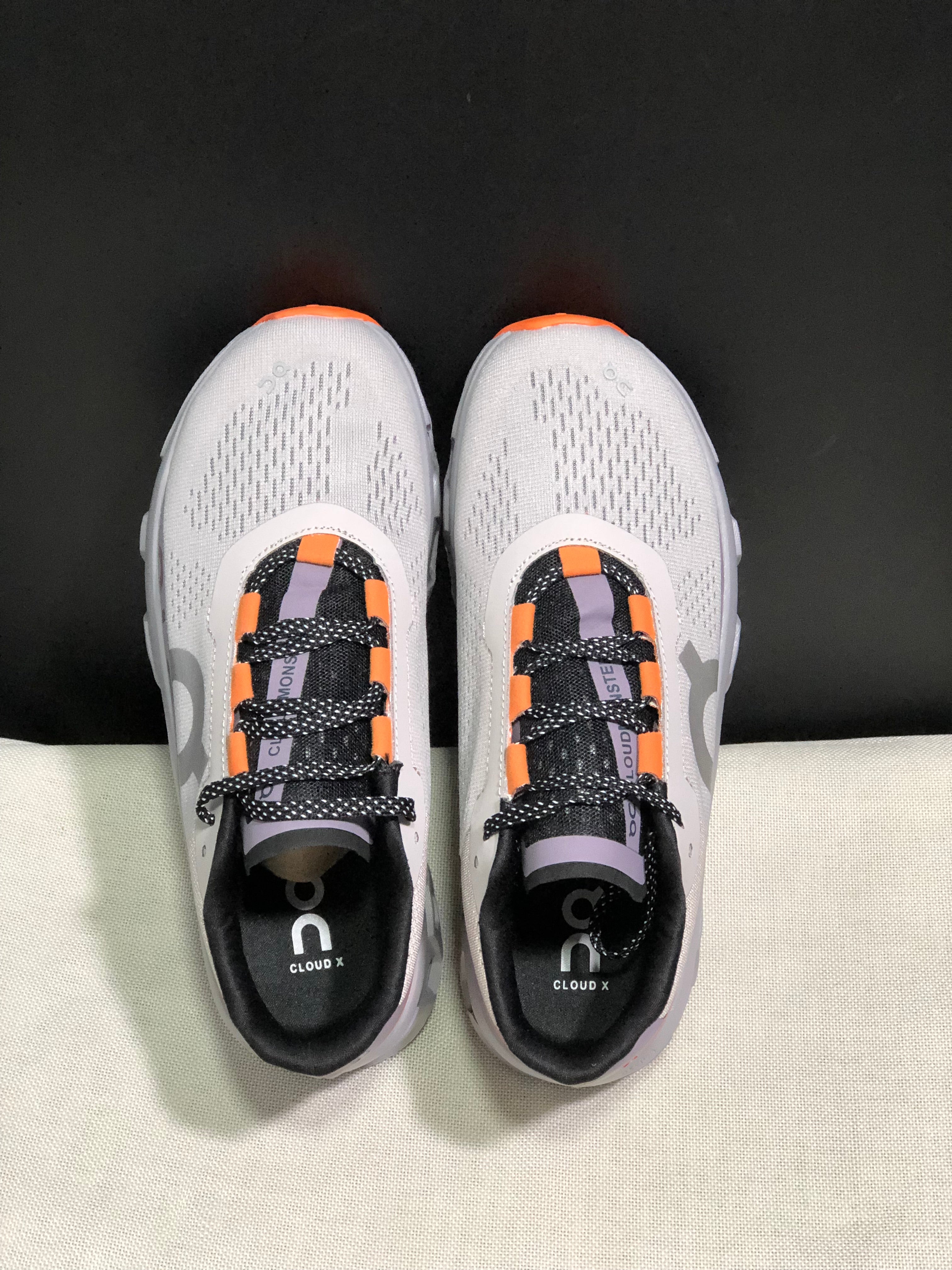 On Running Cloudmonster Anti-Slip Running Shoes Grey