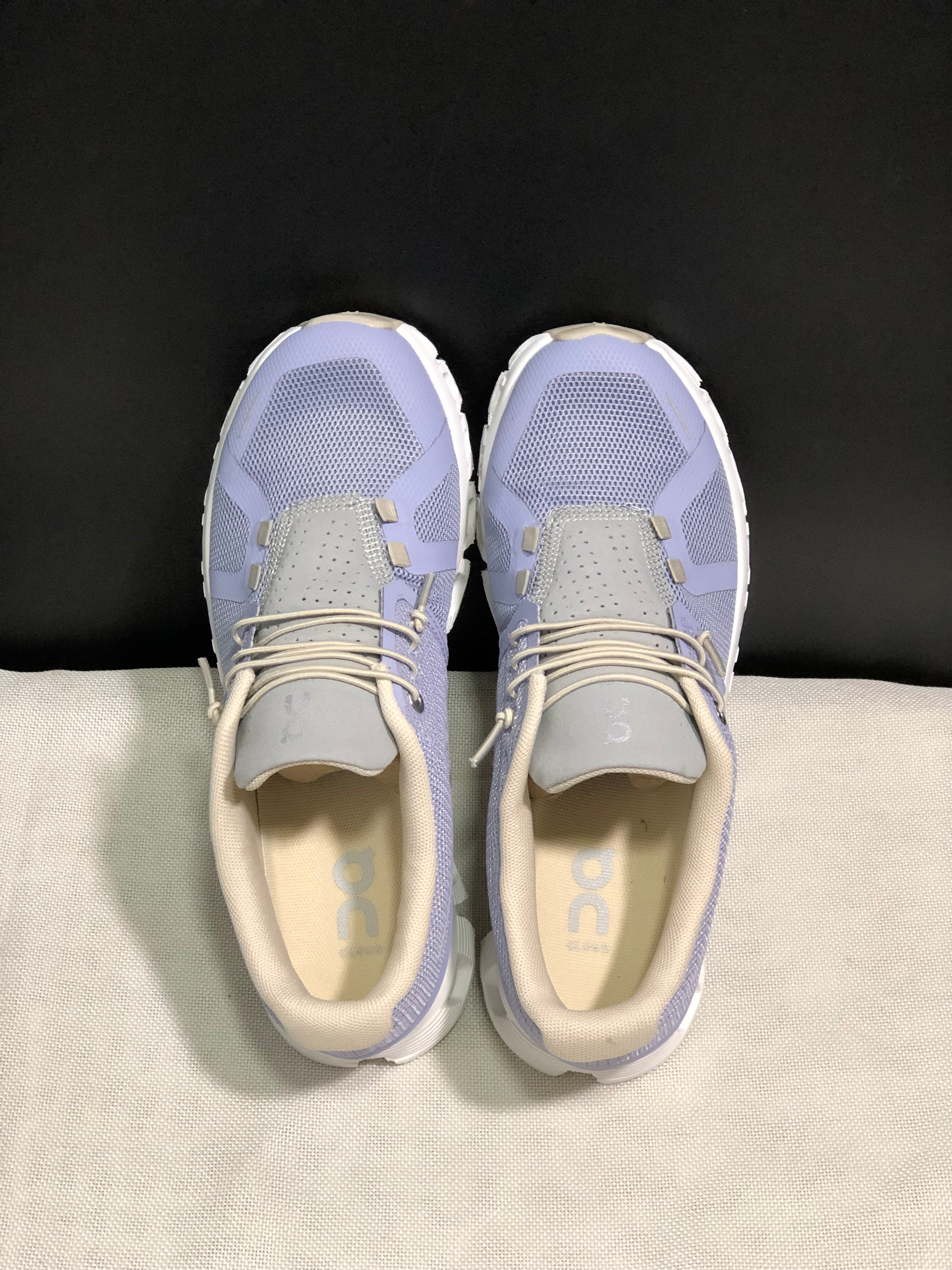 On Running Cloud 5 Light Purple Lightweight Running Shoes