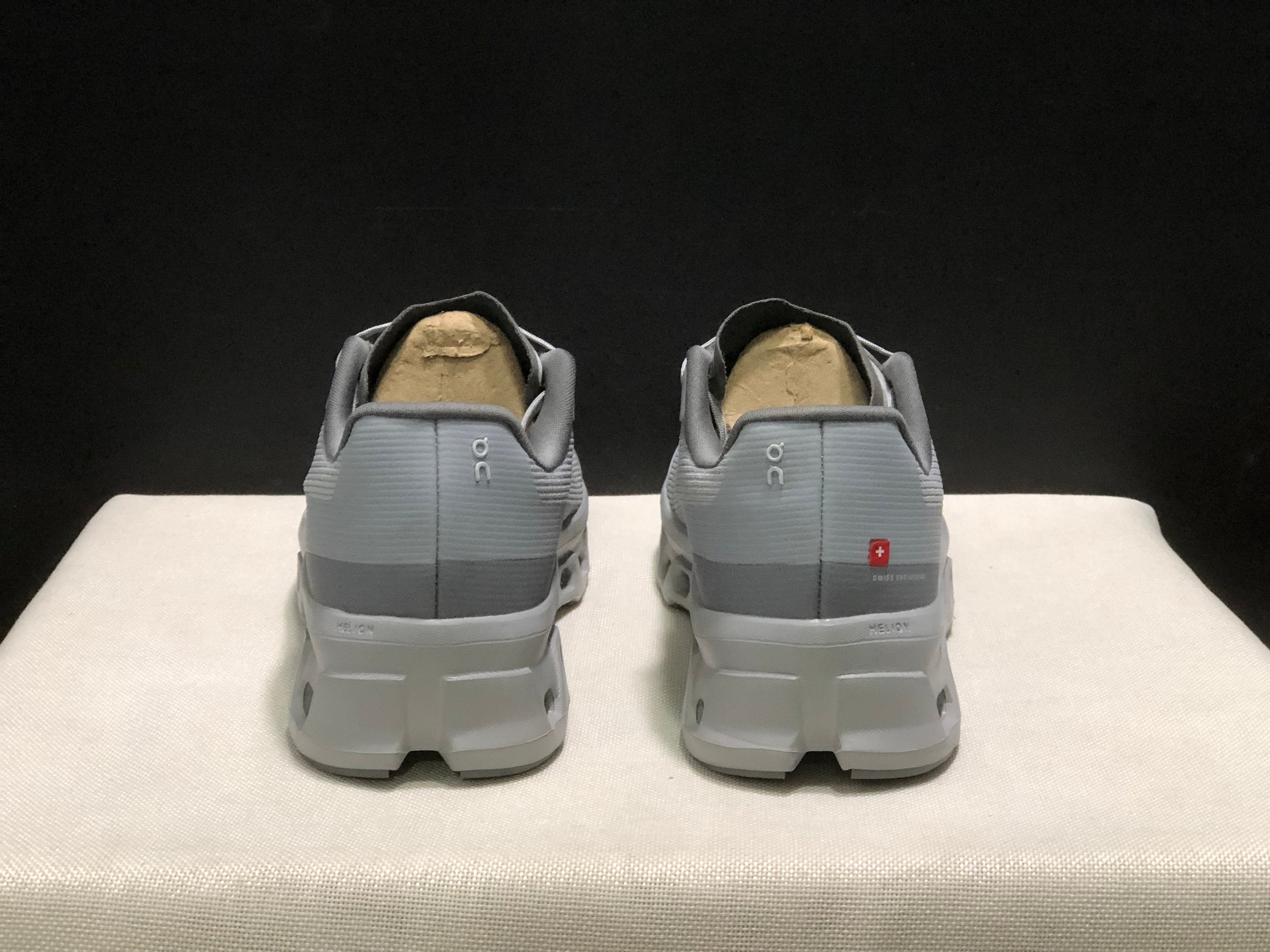 On Running Cloudmonster Void 1 M Casual Running Shoes Light Grey