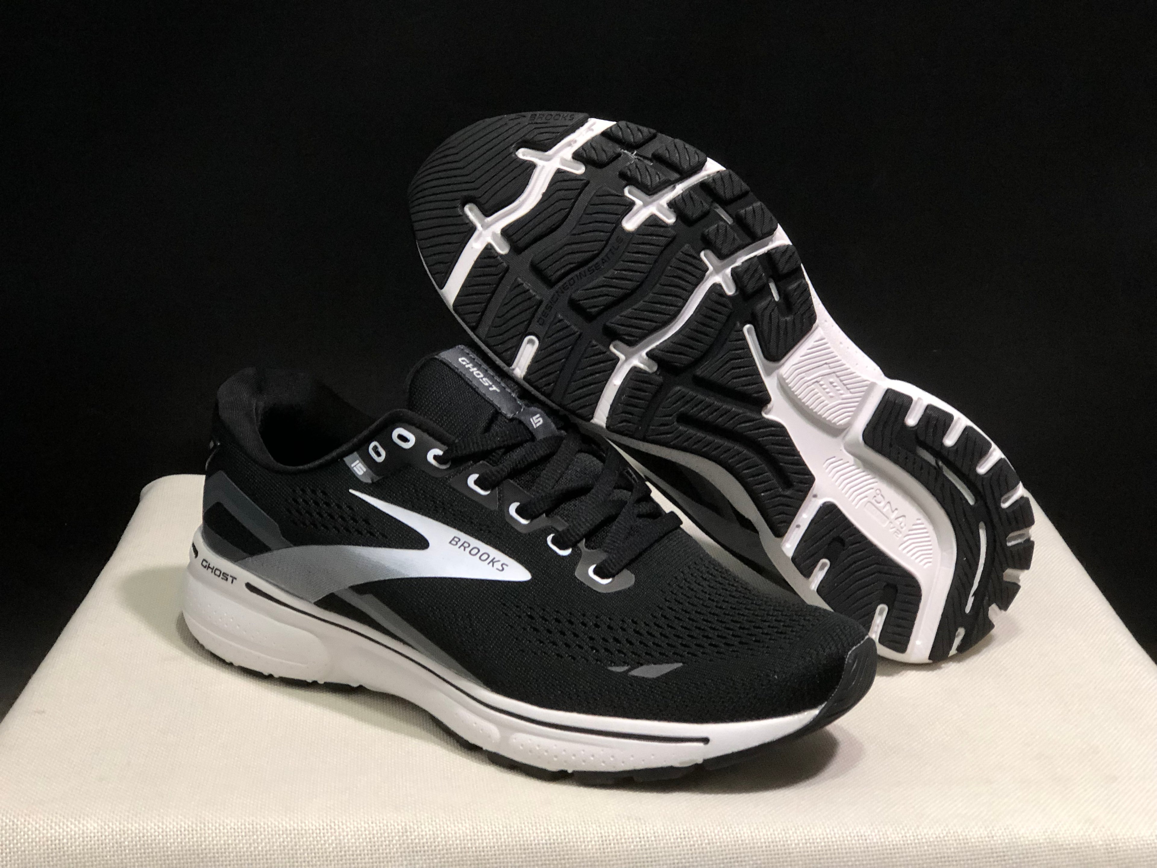 Brooks Ghost 15 Shock-absorbing Wear-resistant Low-top Running Shoes Colid Light Gray/Nave Blue