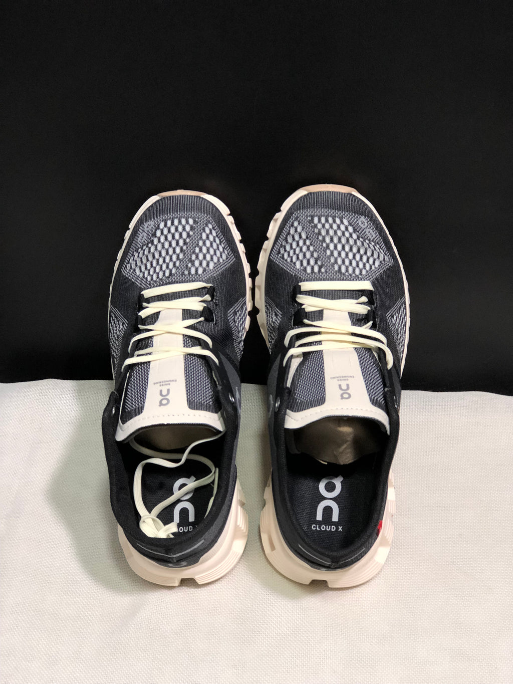 On Running Cloud X3 Shift Multi-Functional Running Shoes Black/Asphalt