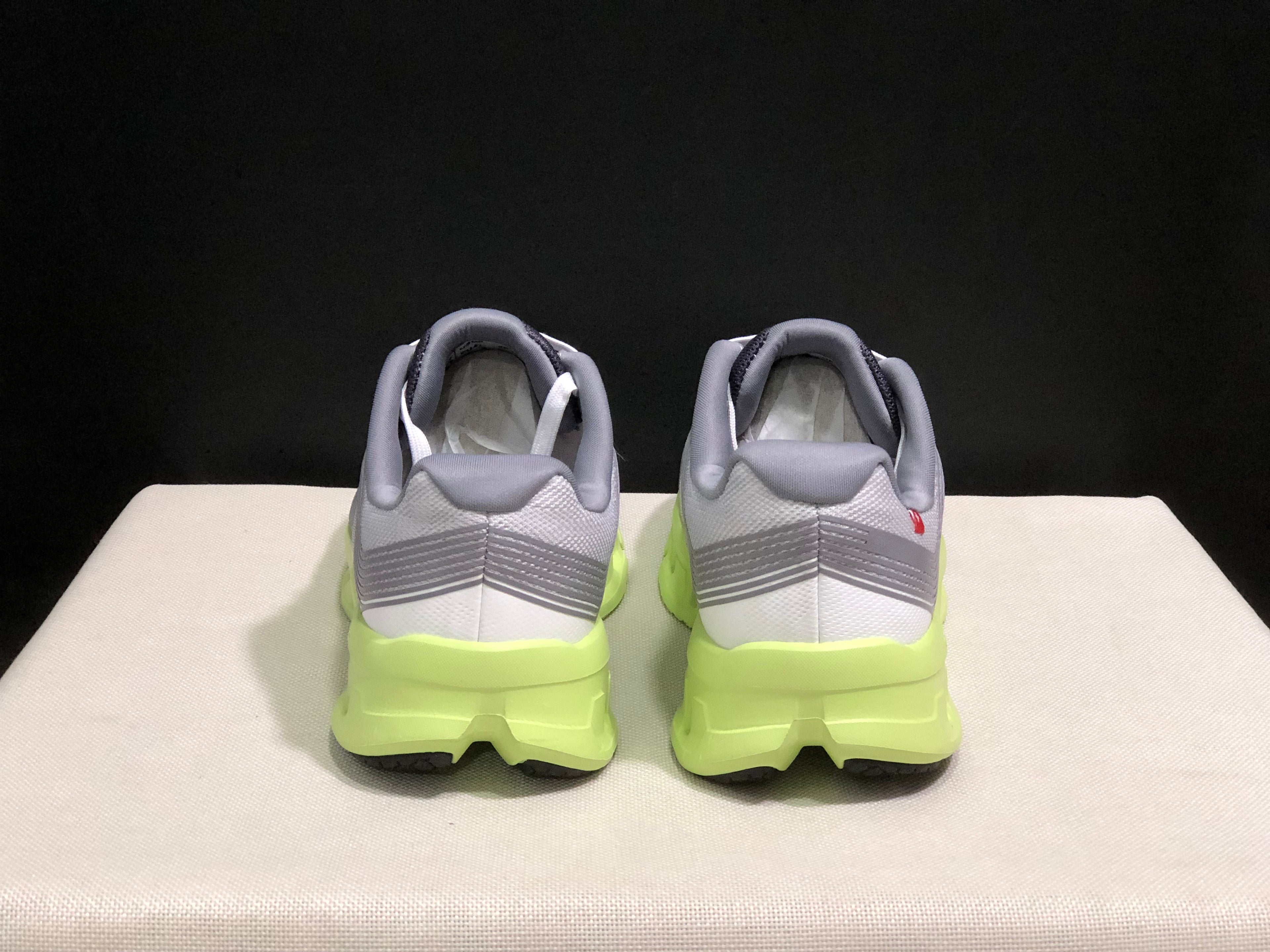 On Running Cloudgo Comfortable And Lightweight Running Shoes Frost/Hay